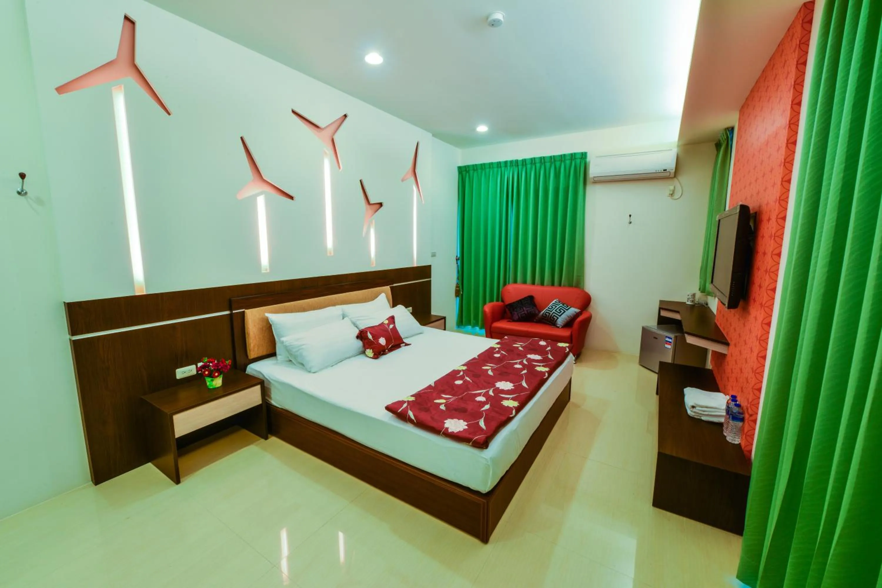 Decorative detail, Bed in 海角203民宿