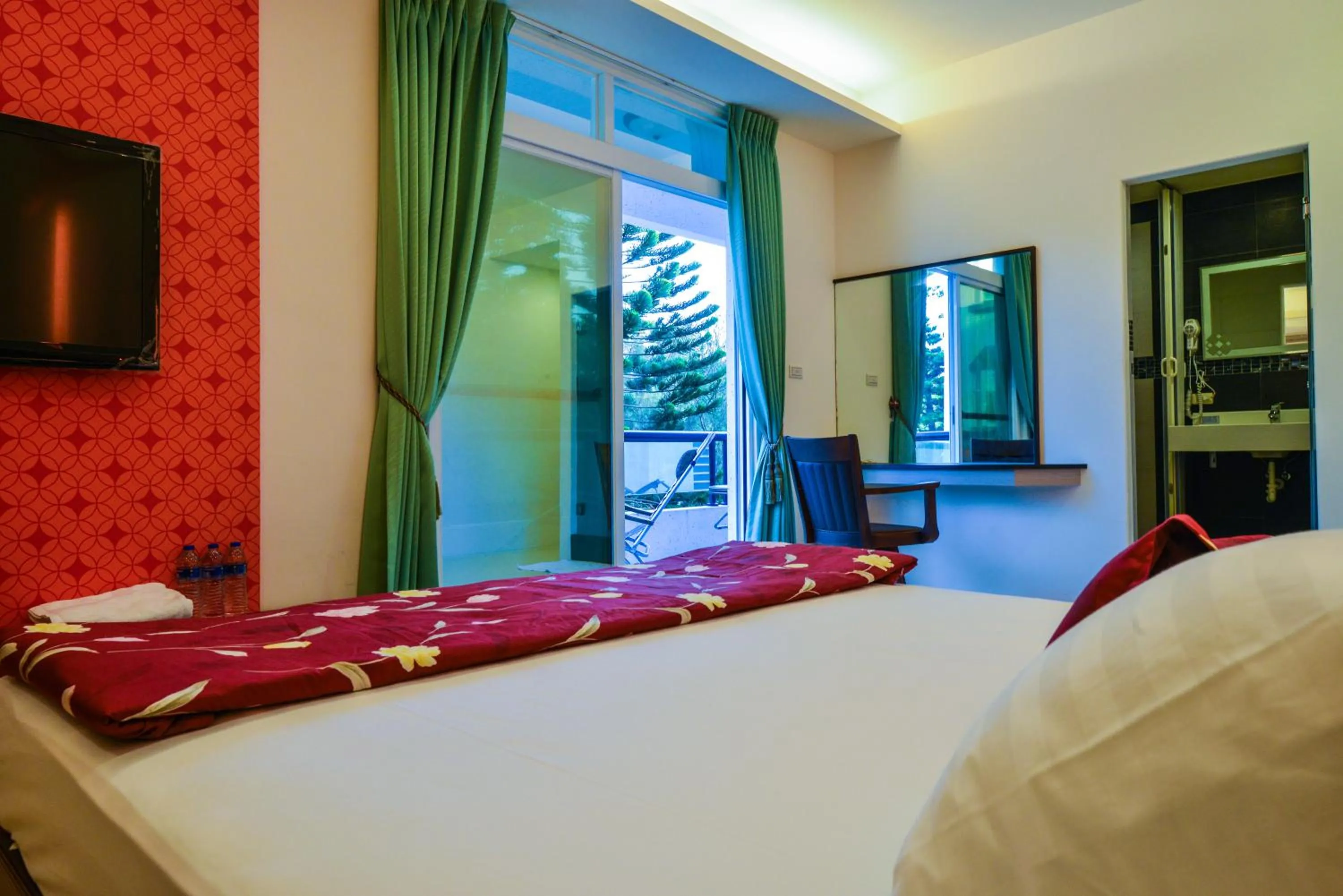 Decorative detail, Bed in 海角203民宿