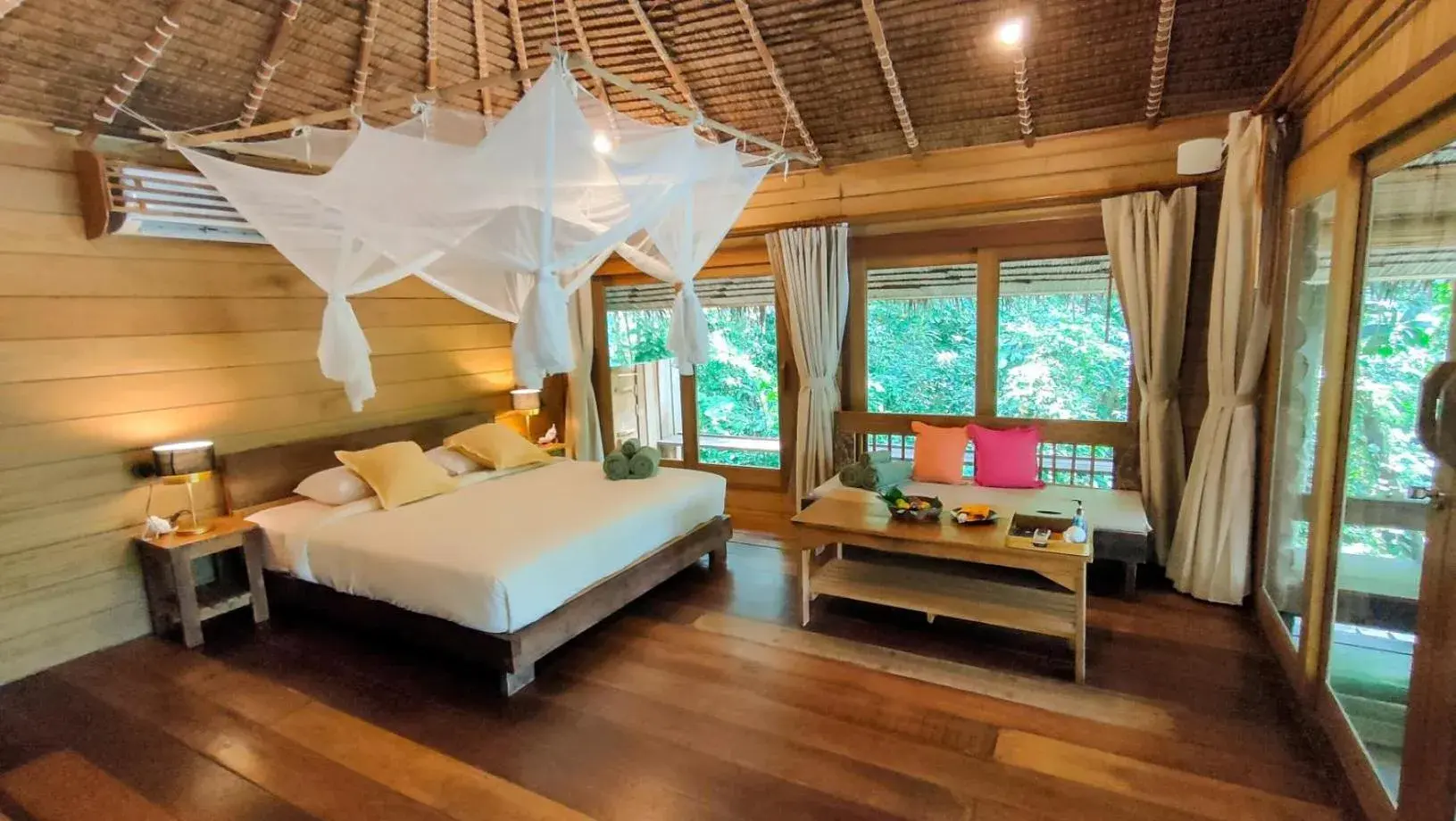 Villa with Private Pool in Thap Pala Cottage Villa with Private Pool in Thap Pala Cottage