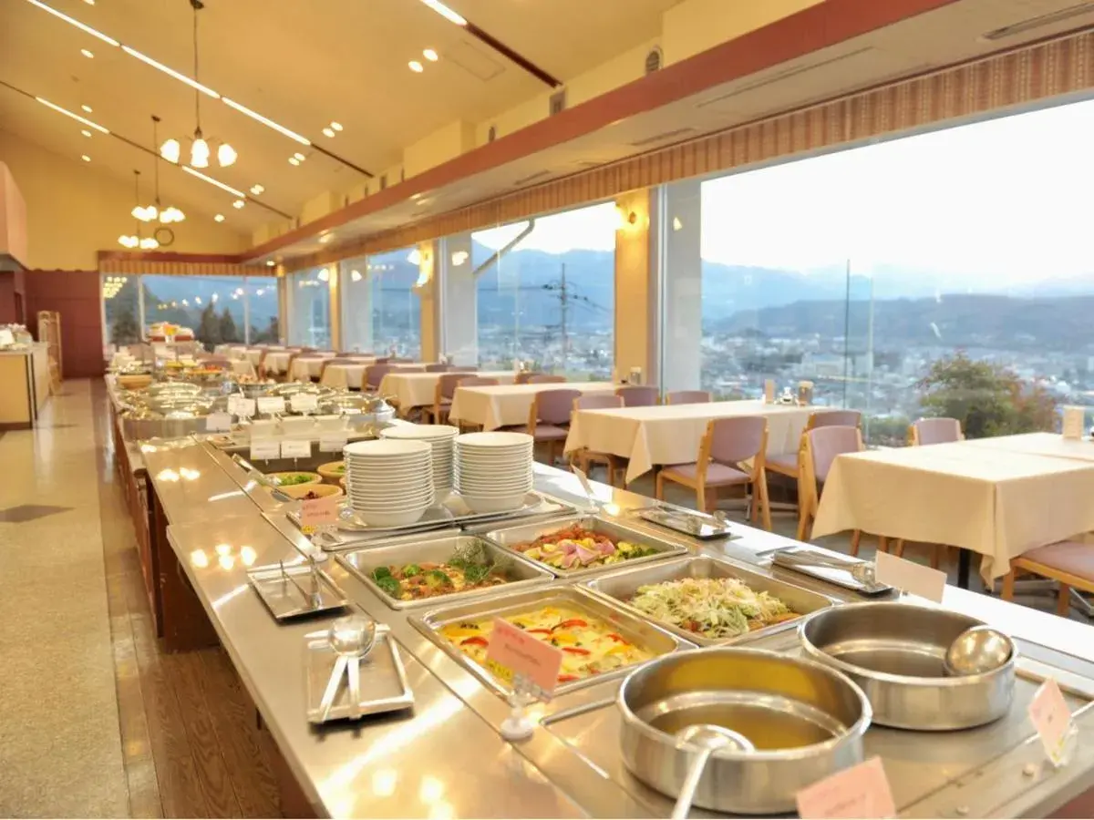 Restaurant/places to eat in Natural Farm City Noen Hotel Restaurant/places to eat in Natural Farm City Noen Hotel