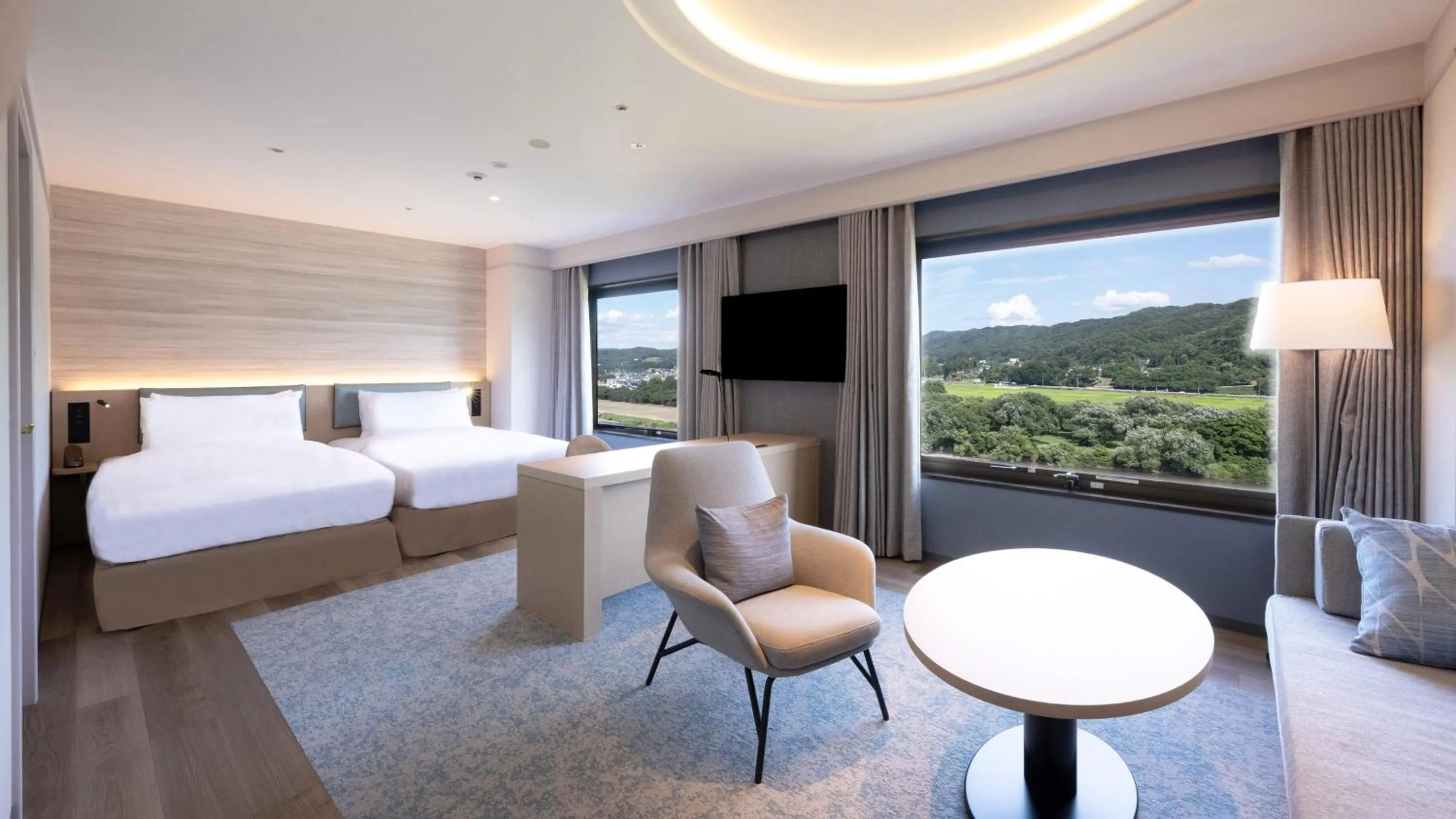 Photo of the whole room, Bed in ANA Holiday Inn Iwate Kitakami by IHG