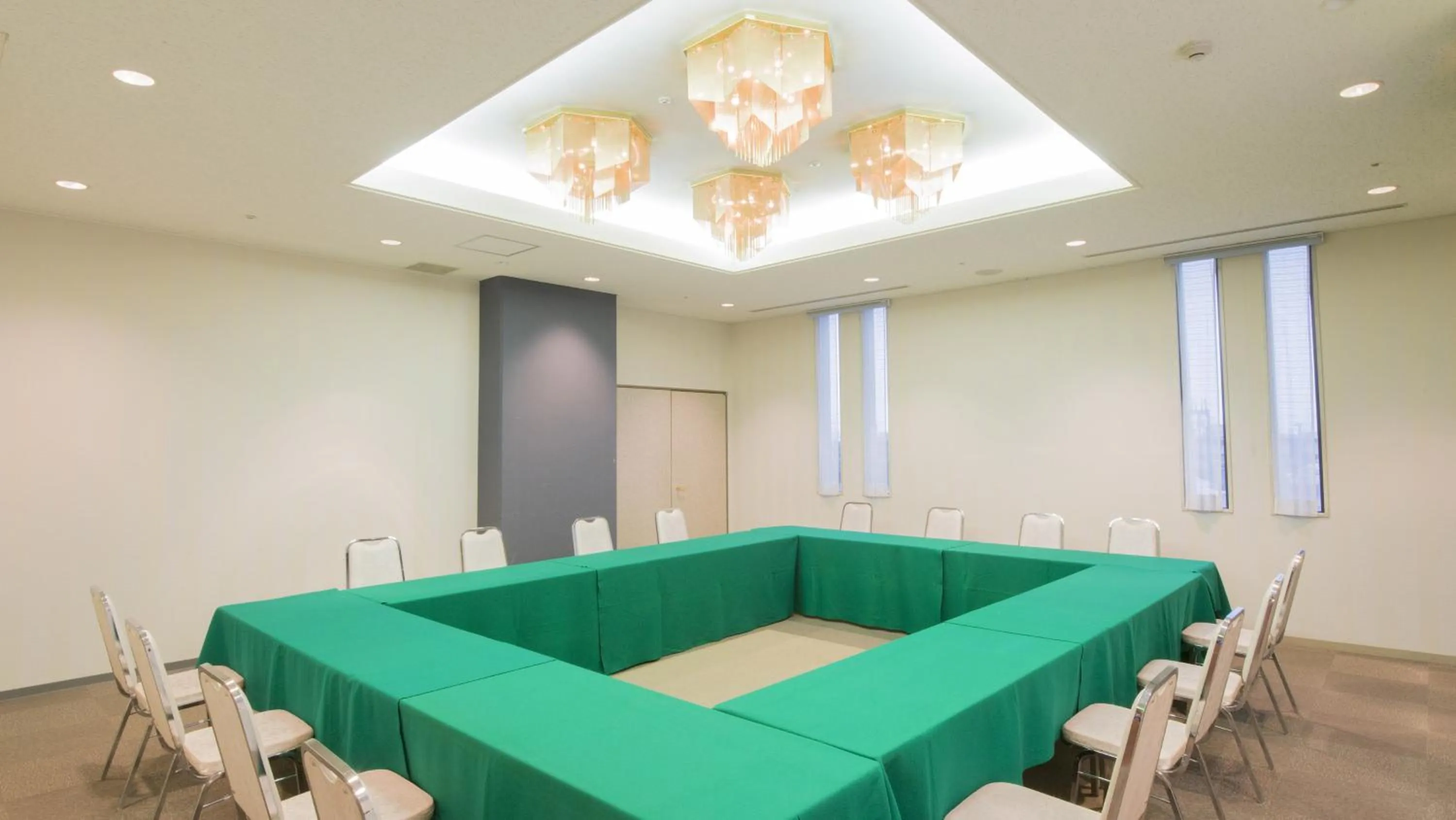Meeting/conference room in ANA Holiday Inn Iwate Kitakami by IHG