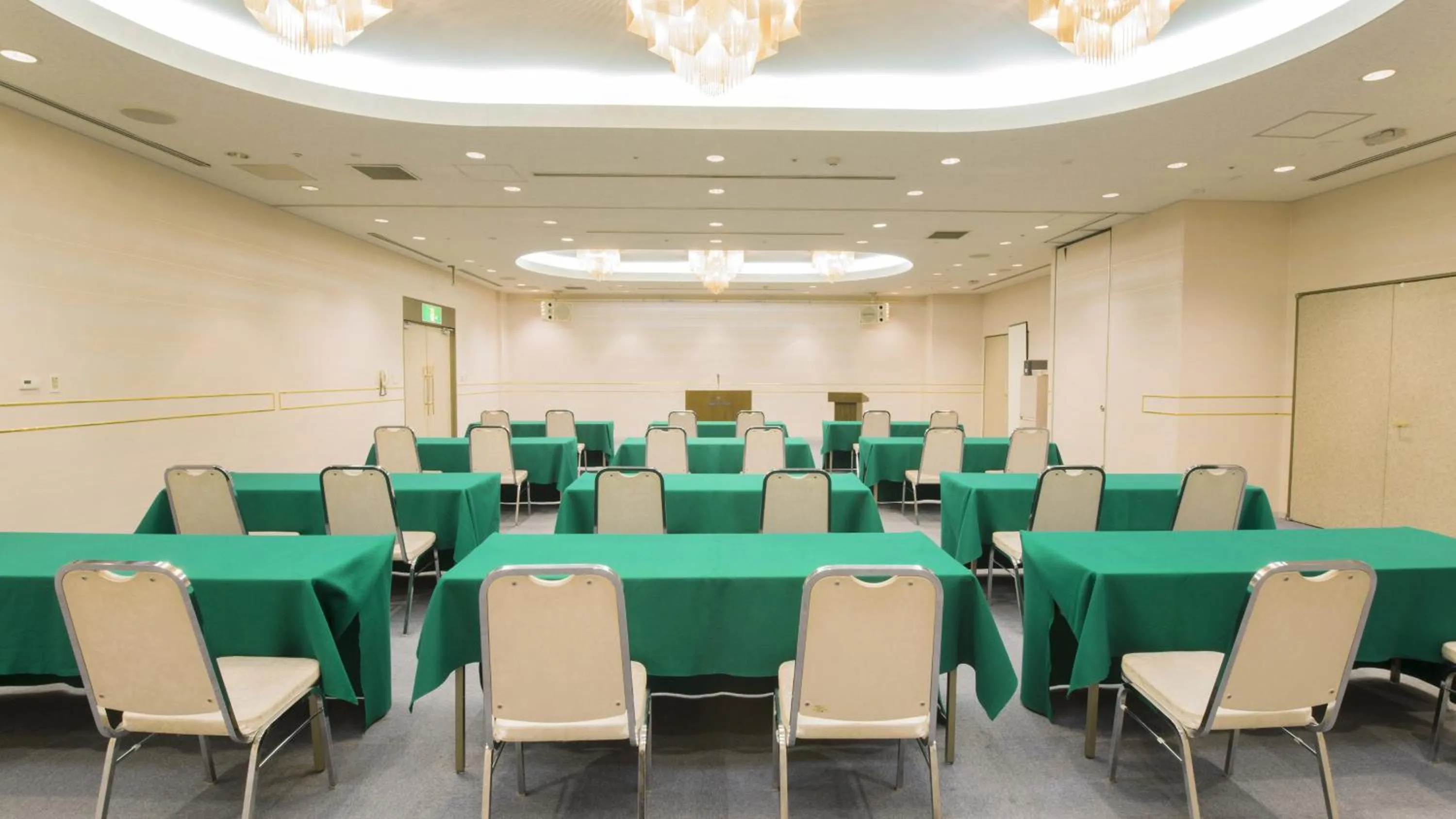 Meeting/conference room in ANA Holiday Inn Iwate Kitakami by IHG