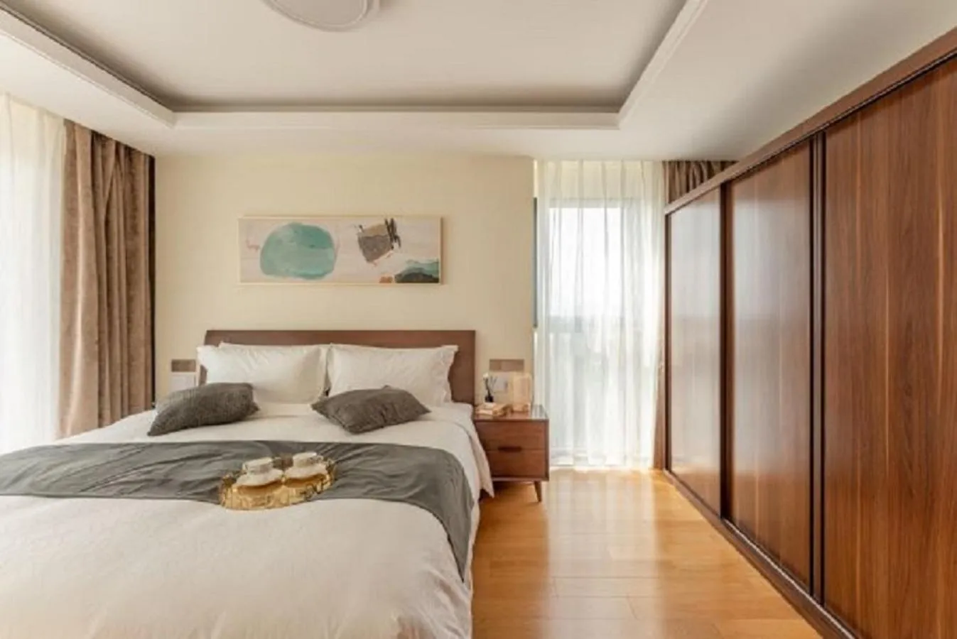 Bed in Green Court Place Jingqiao Middle Ring Shanghai