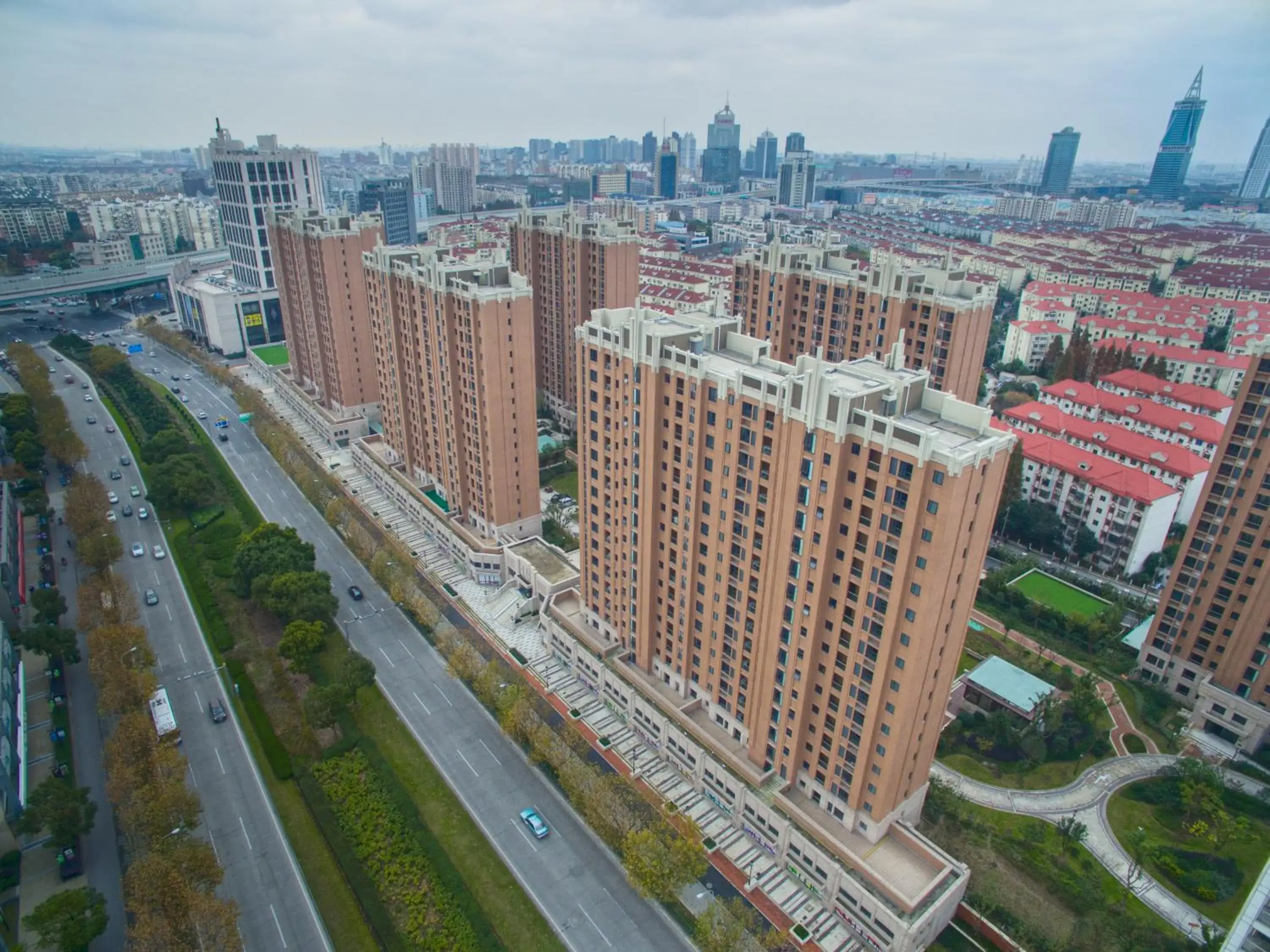 Property building in Green Court Place Jingqiao Middle Ring Shanghai Property building in Green Court Place Jingqiao Middle Ring Shanghai