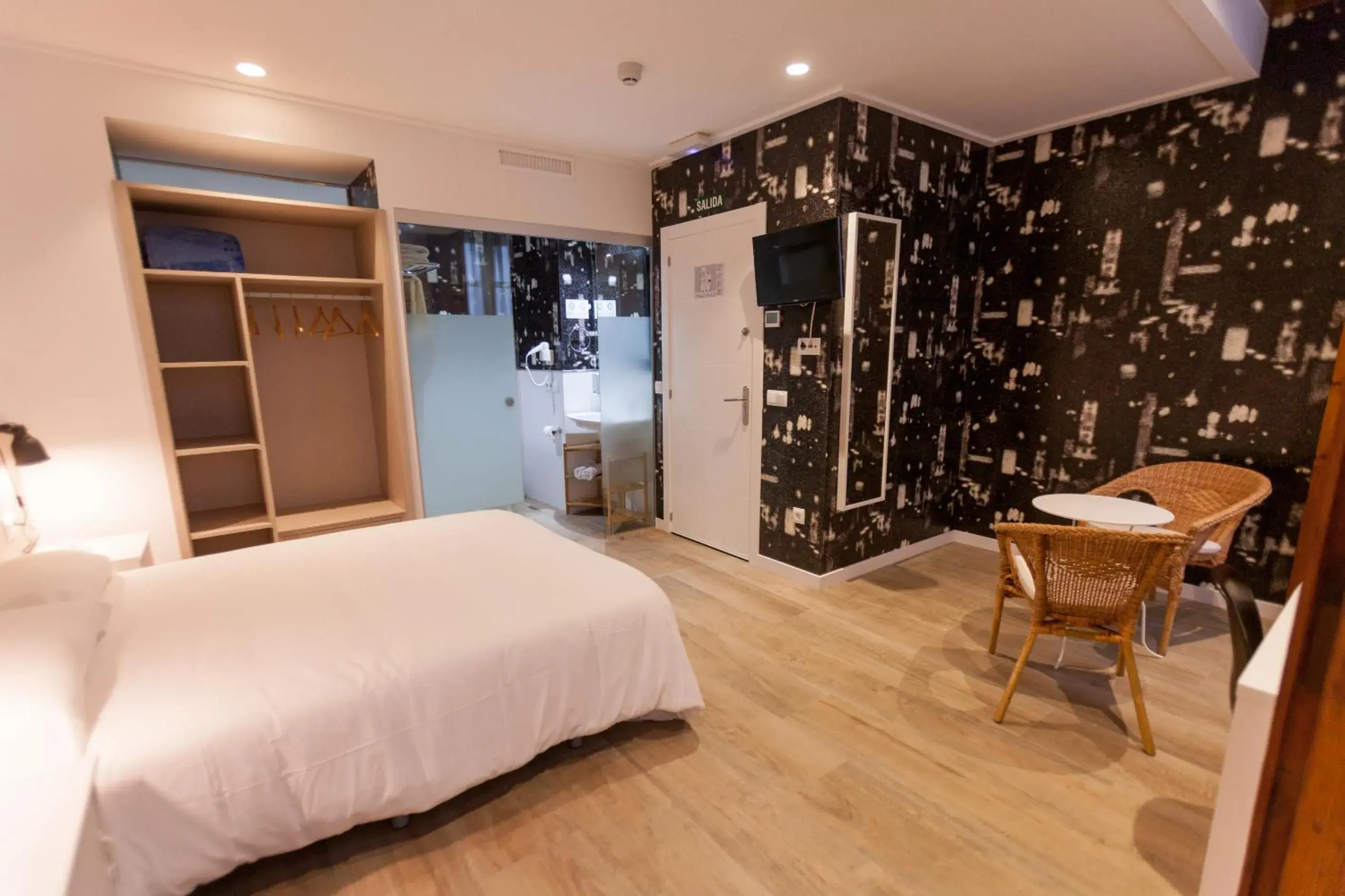 Superior Double Room in Host & Home Superior Double Room in Host & Home