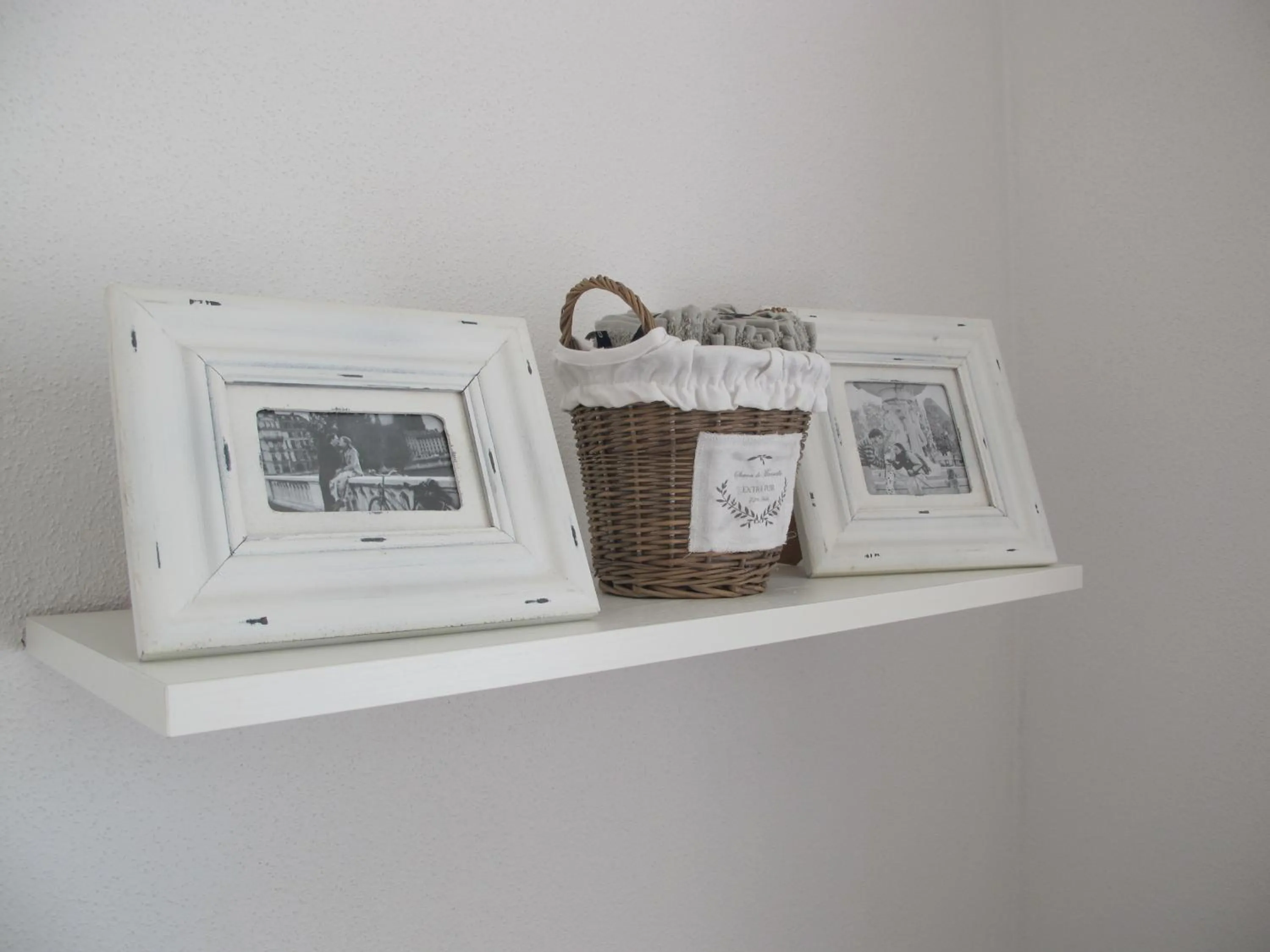 Photo of the whole room in Guest House Suite