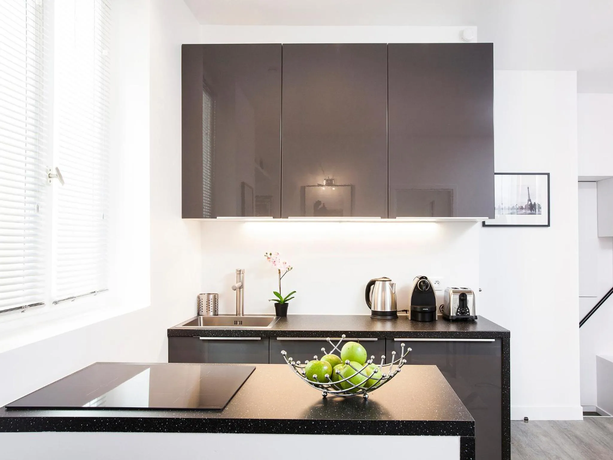 Charming 2BR-2BA between le Marais & le Louvre