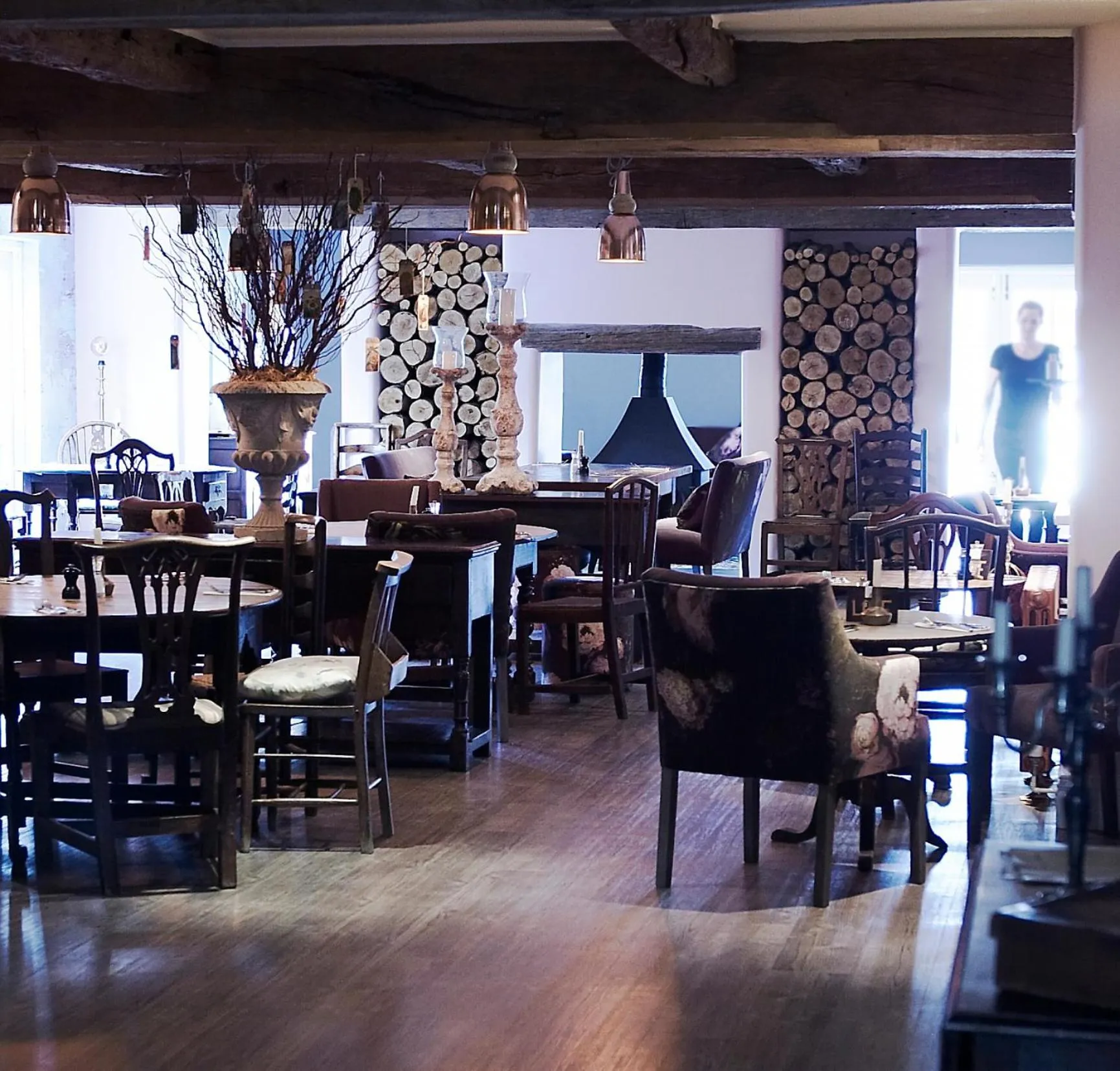 Restaurant/places to eat in Plough Inn