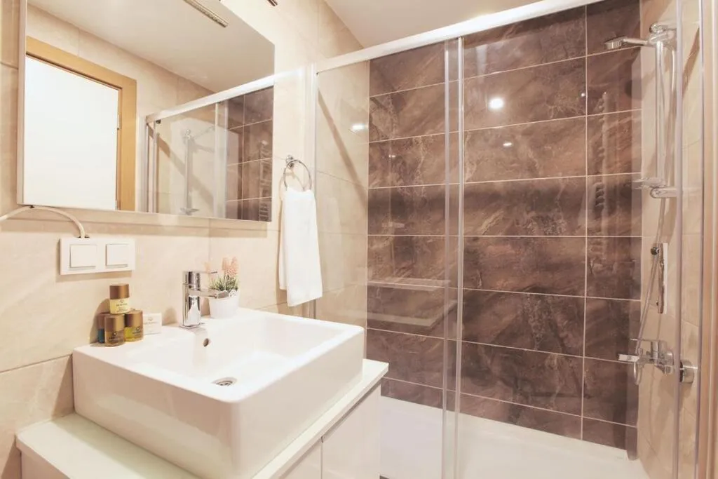 Shower in Serenity Suites Istanbul Airport