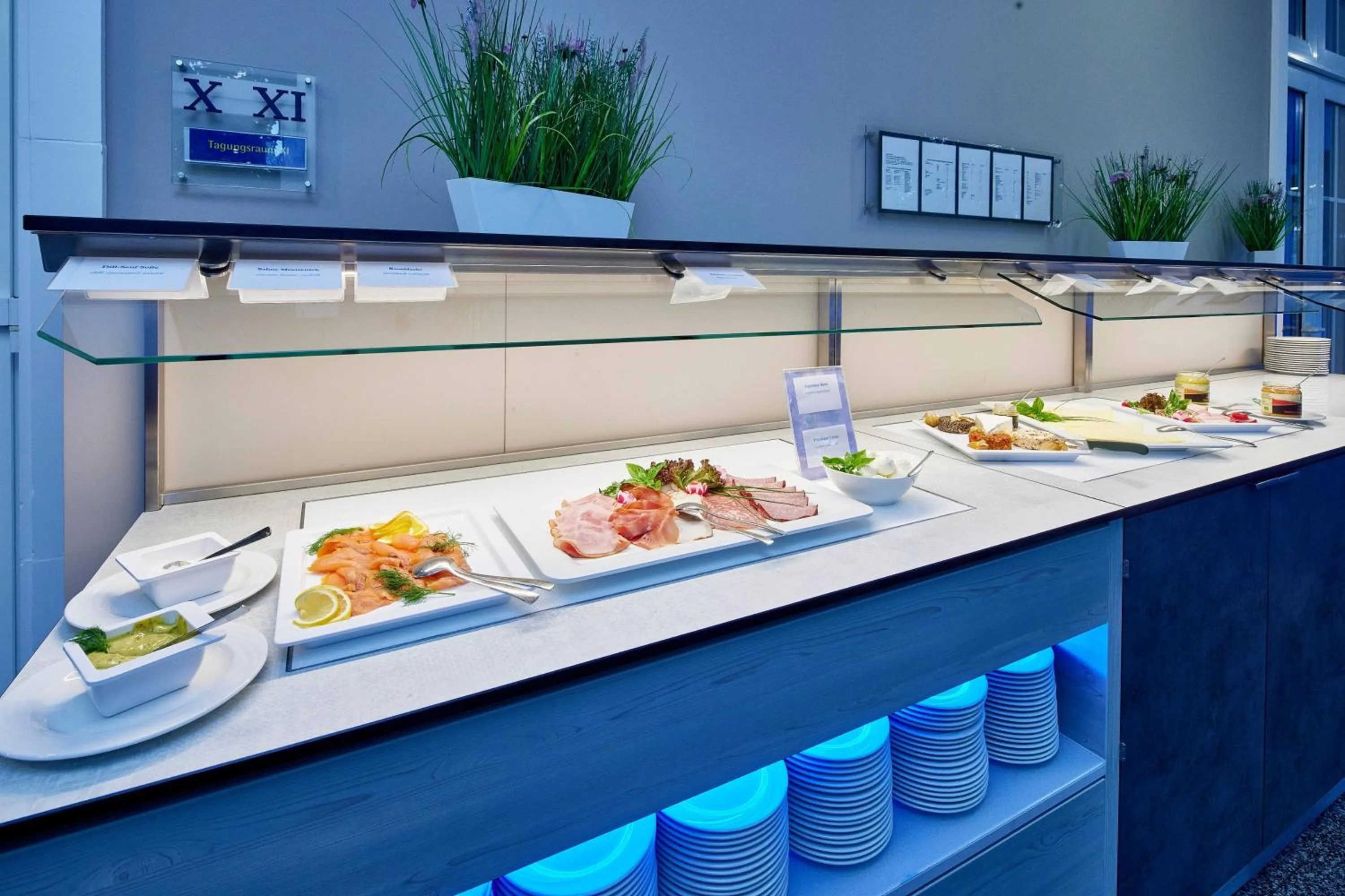 Buffet breakfast in Hotel Wiehberg