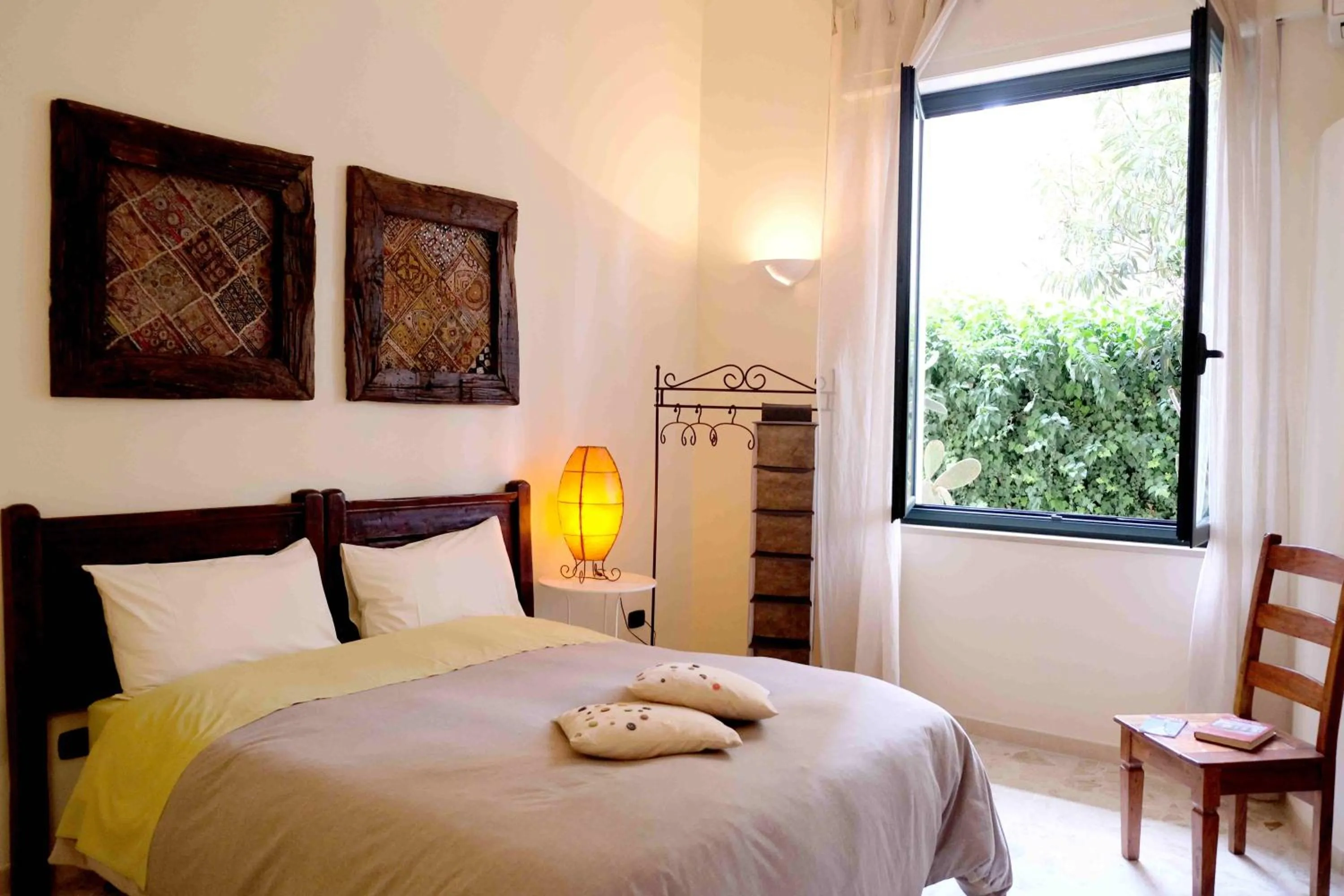 Bed in Kalinikta B&B