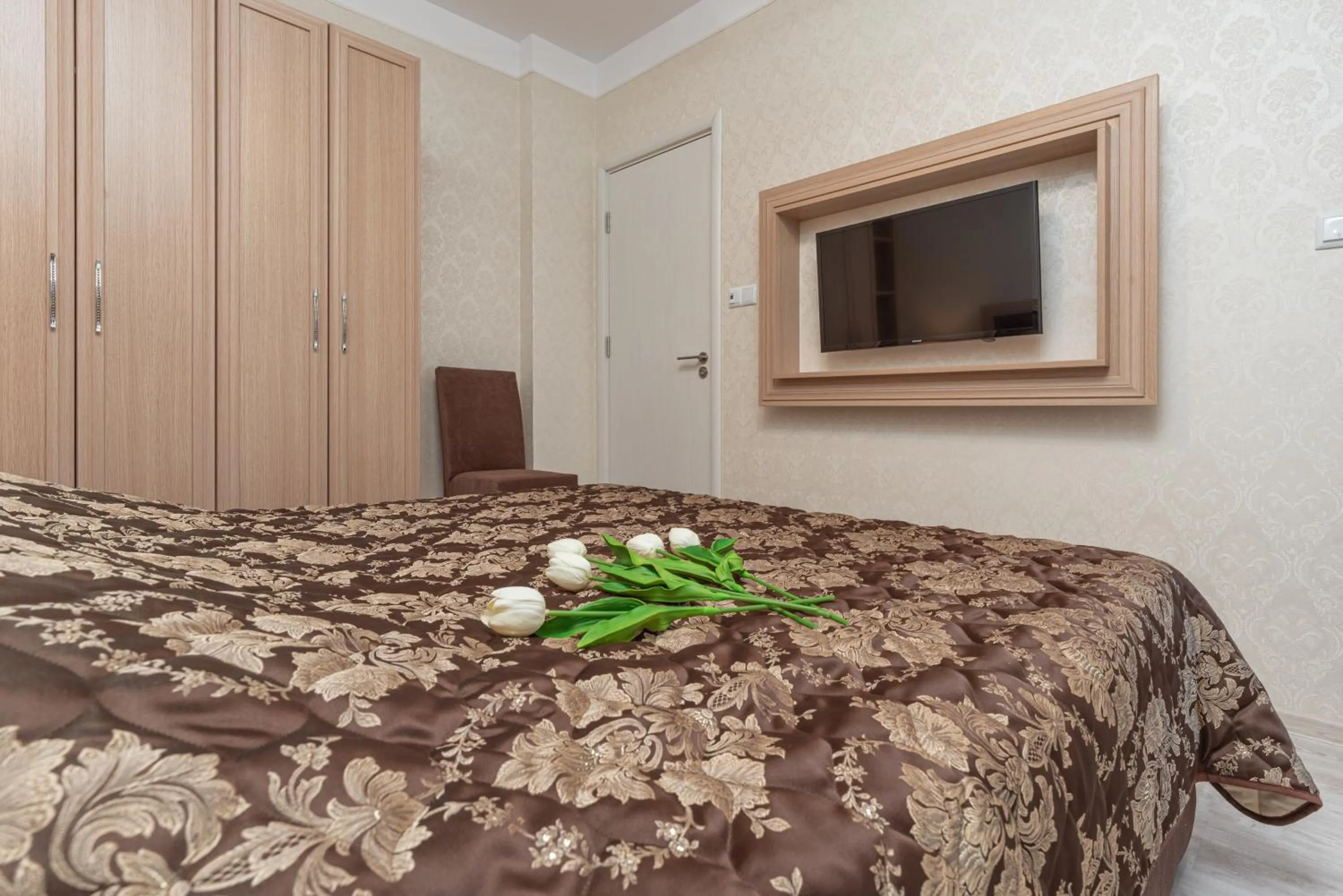 Bed in Harmony Suites Saint Vlas
