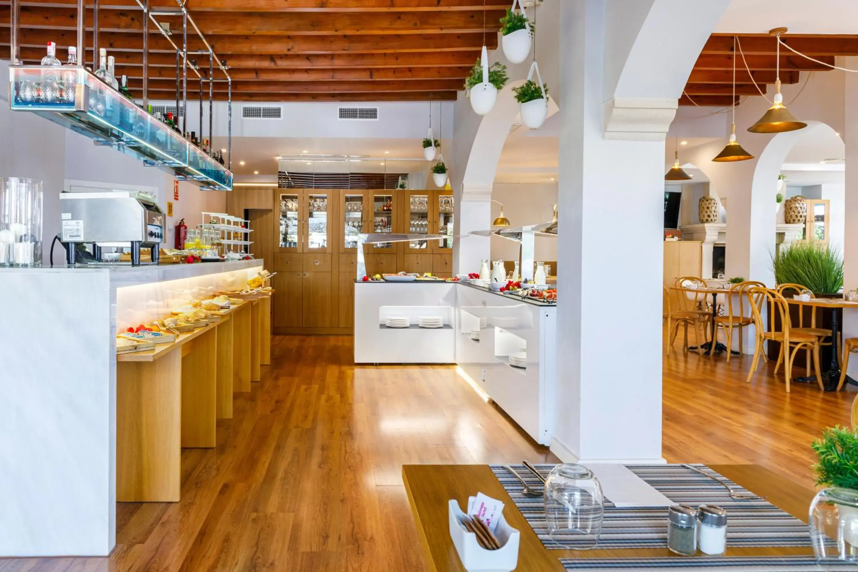 Restaurant/places to eat in Mar Hotels Alcanada Restaurant/places to eat in Mar Hotels Alcanada