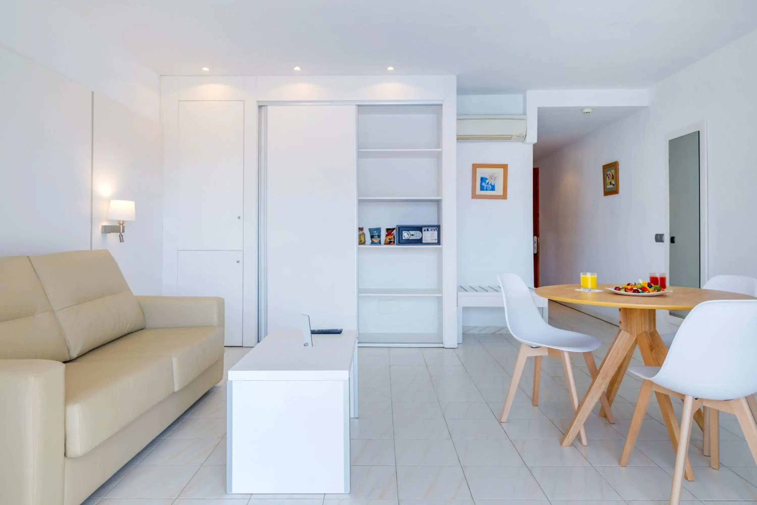 Living room in Mar Hotels Alcanada Living room in Mar Hotels Alcanada