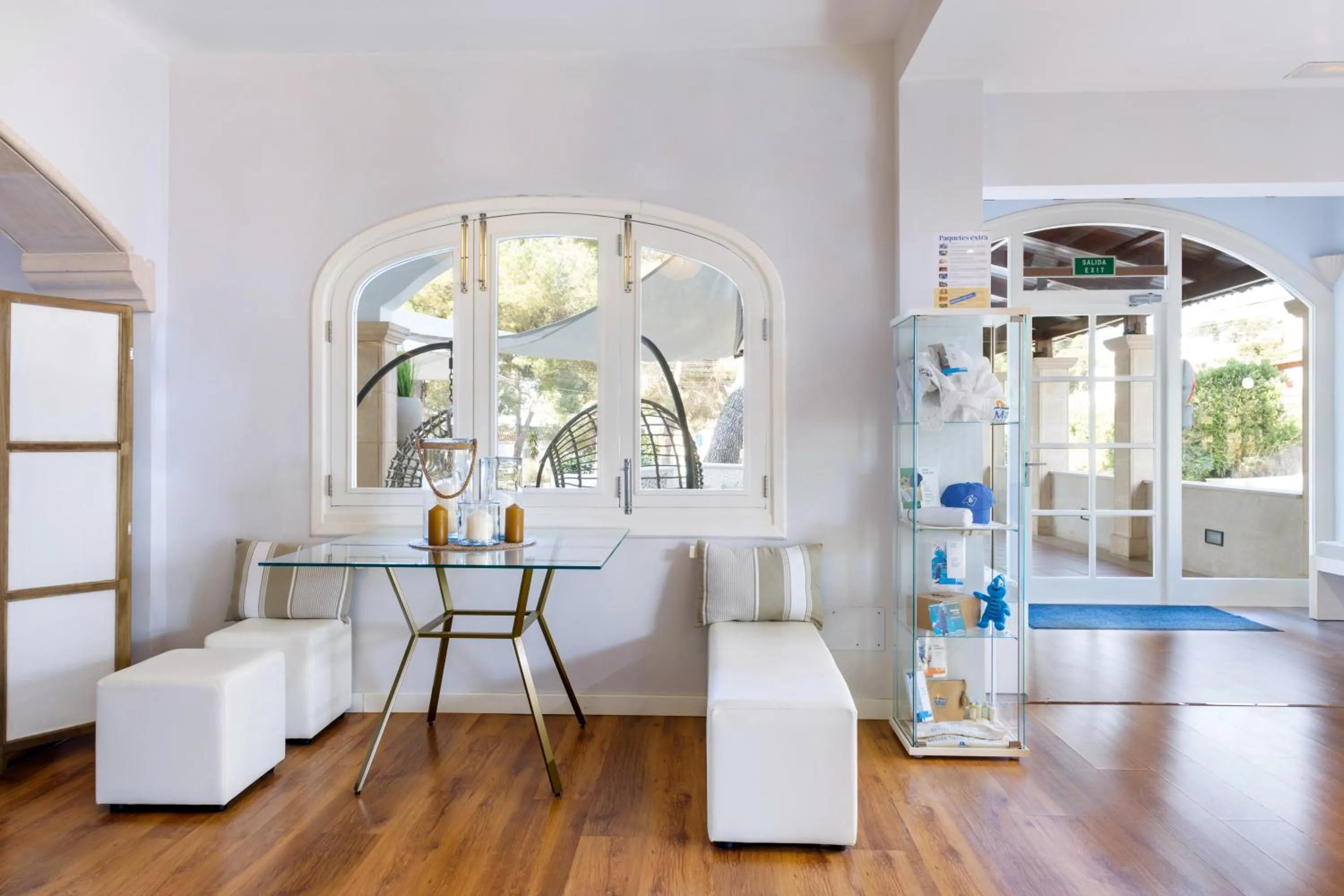 Lobby or reception in Mar Hotels Alcanada