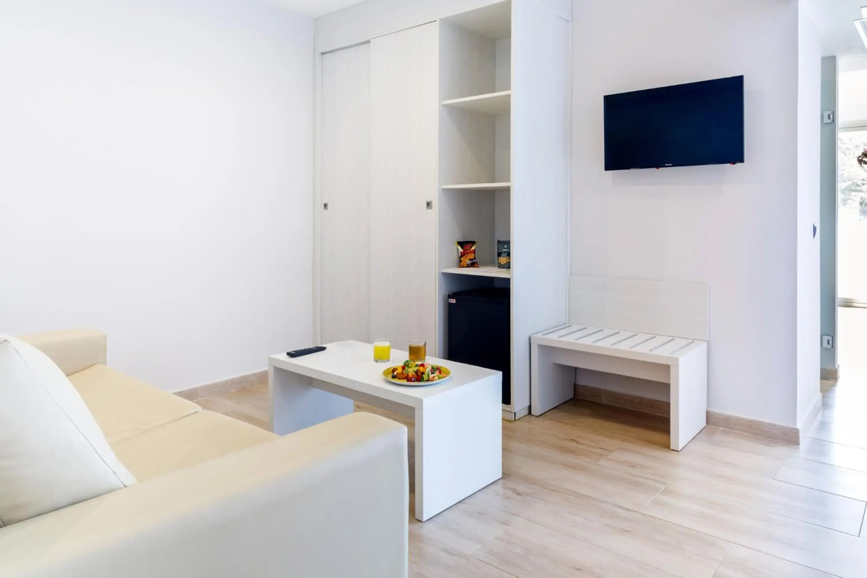 One-Bedroom Apartment in Alcanada Golf Hotel One-Bedroom Apartment in Alcanada Golf Hotel