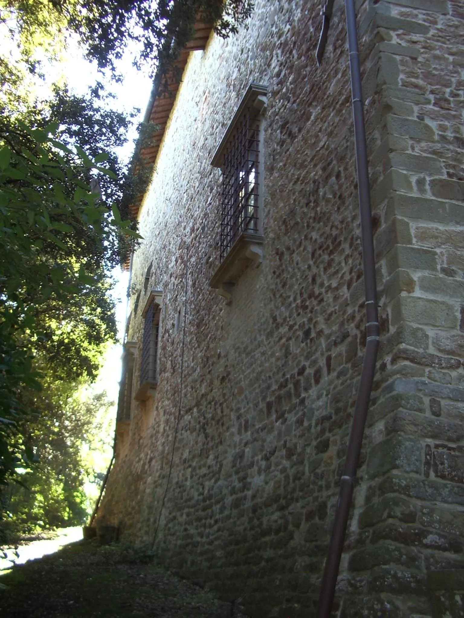Property building in Castello di Mugnana