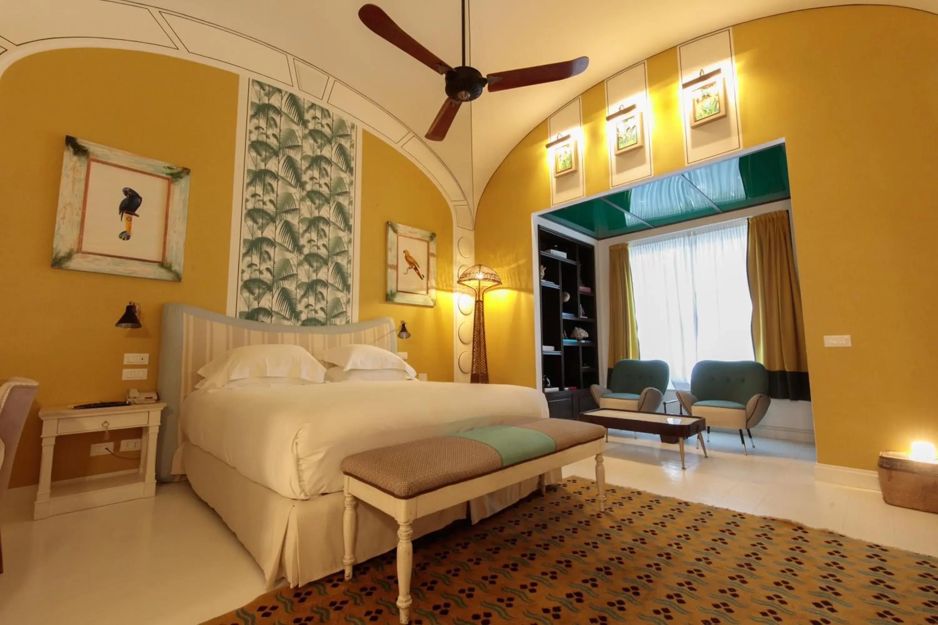 Junior Suite in Capri Tiberio Palace - The Leading Hotels of the World Junior Suite in Capri Tiberio Palace - The Leading Hotels of the World