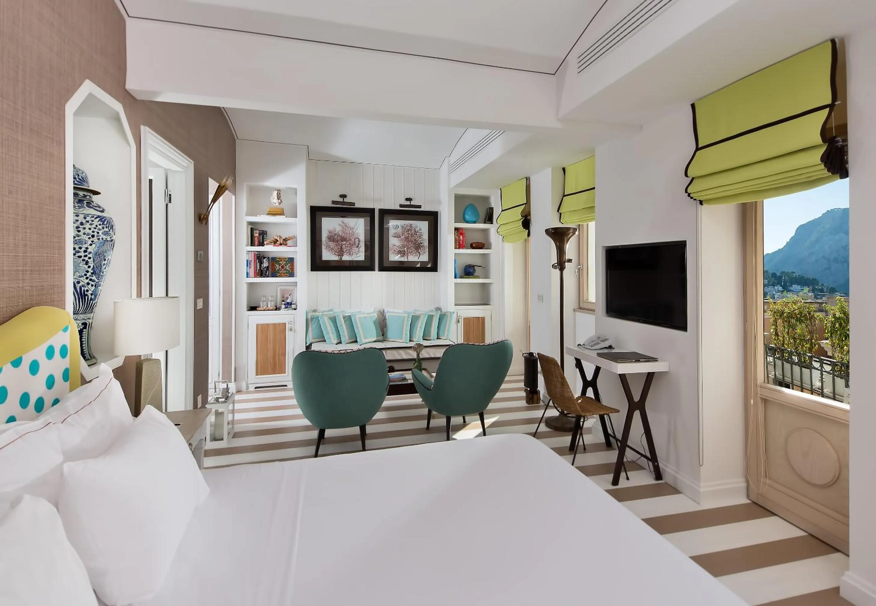 Photo of the whole room, Bed in Capri Tiberio Palace - The Leading Hotels of the World