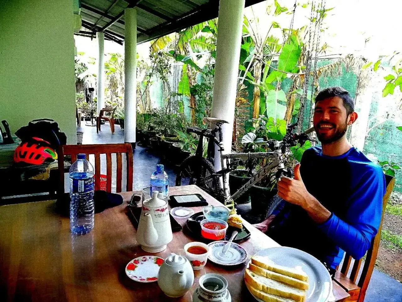 White Guest White Guest