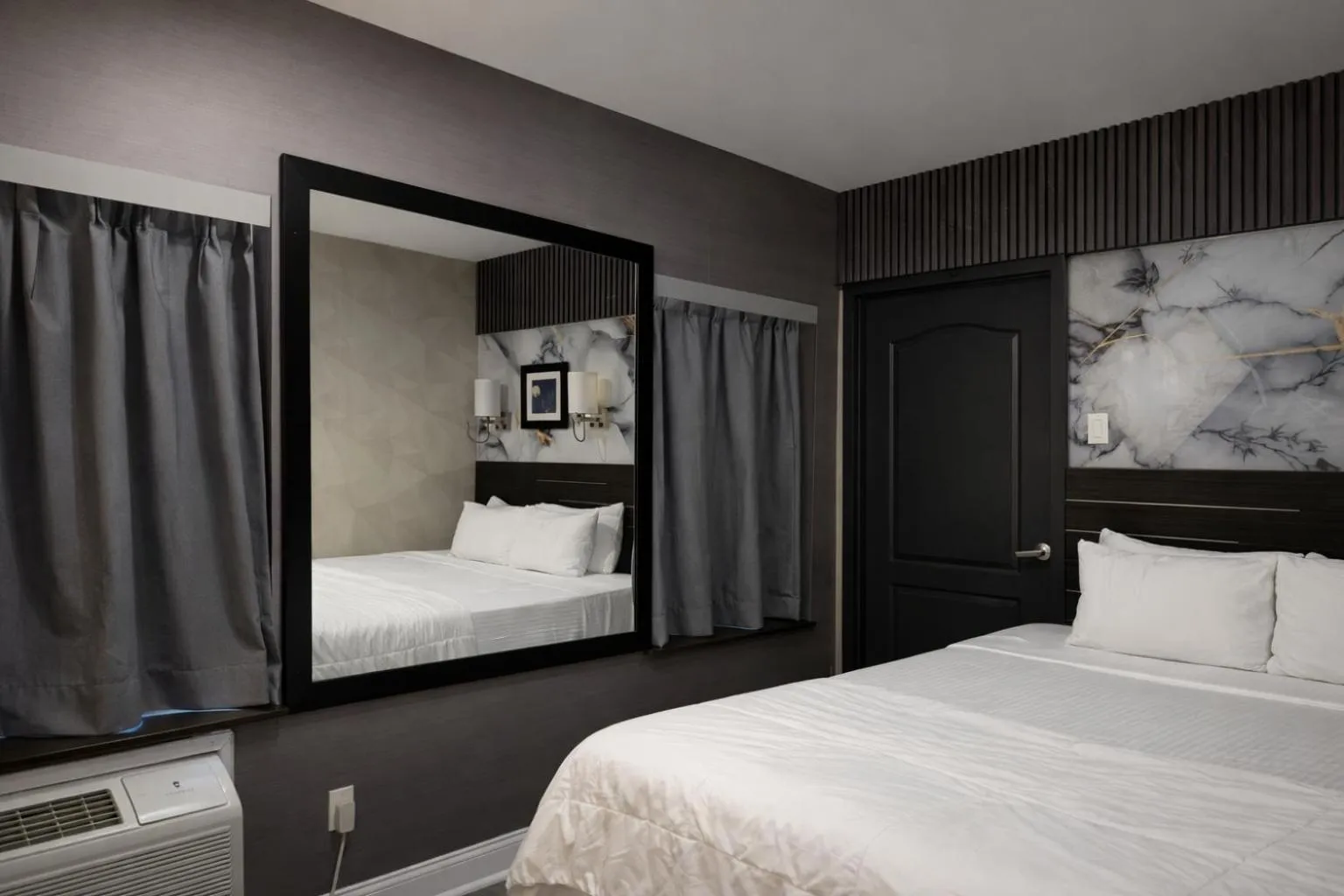 Bed in Grandview Hotel New York