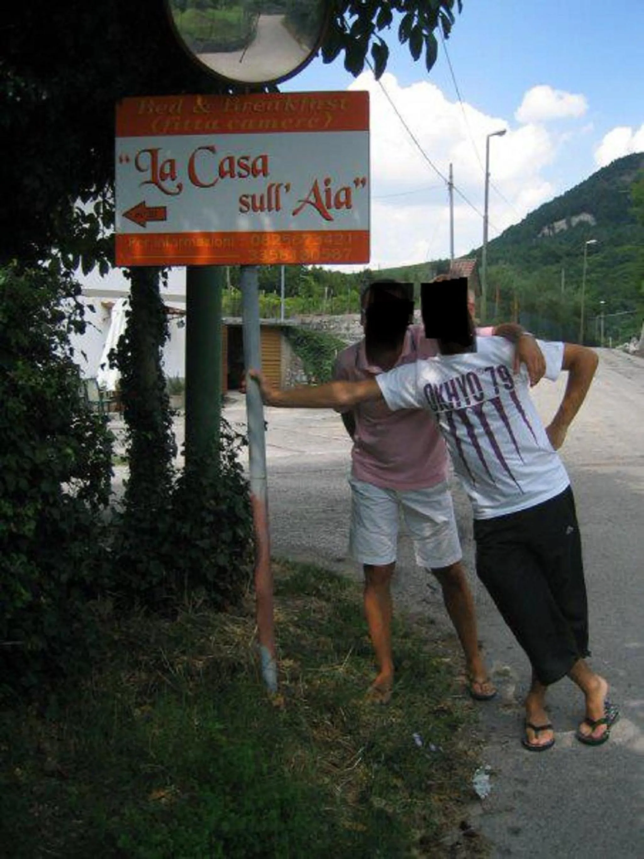 Property logo or sign in La Casa Sull'aia,AV