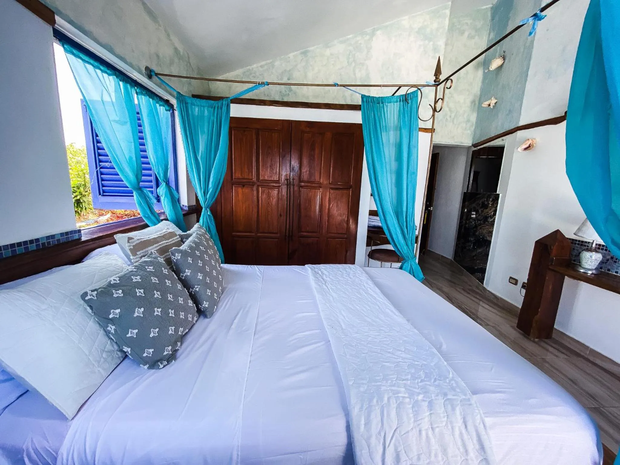 Photo of the whole room, Bed in Sunset Samana