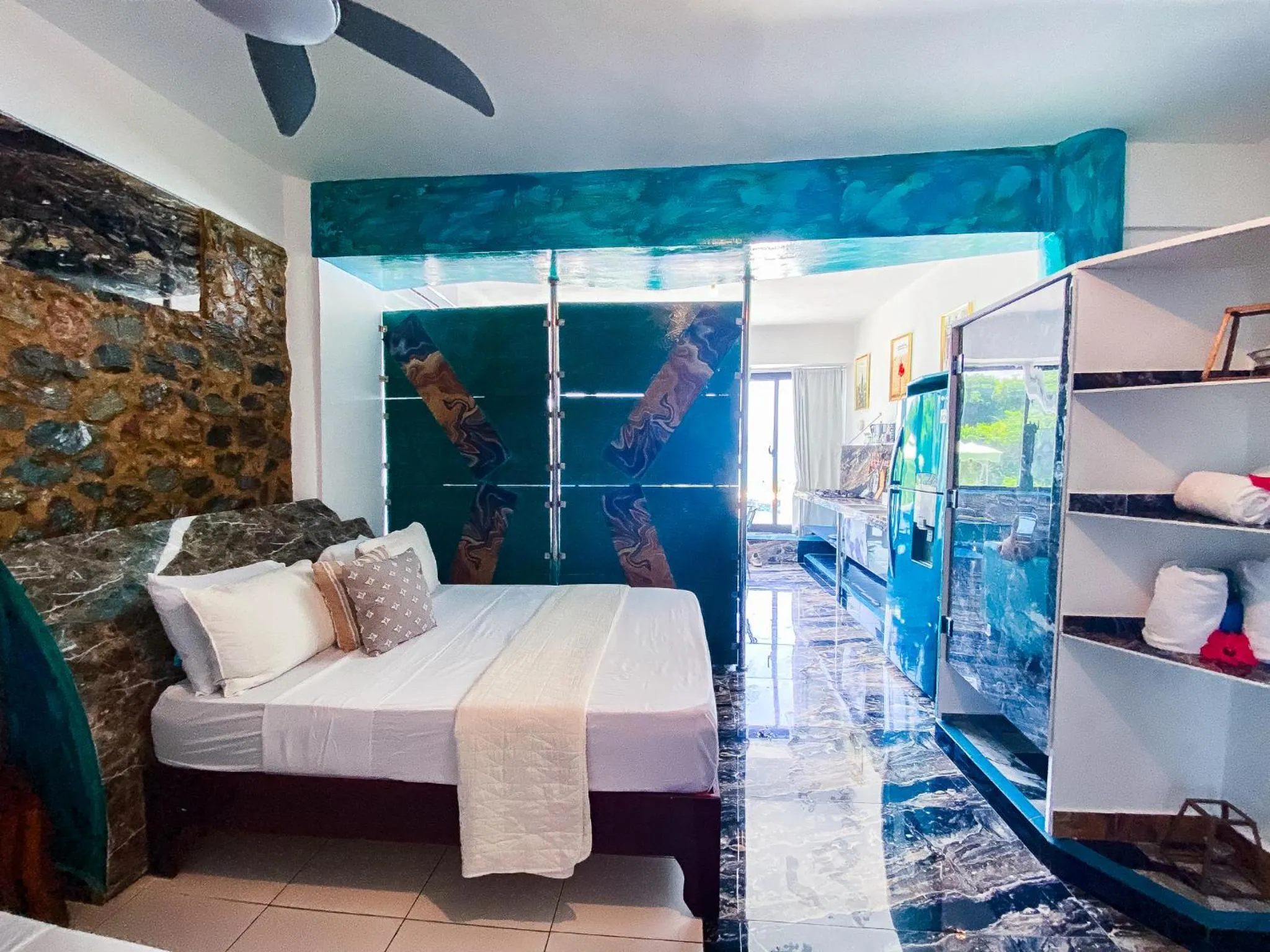 Photo of the whole room, Bed in Sunset Samana