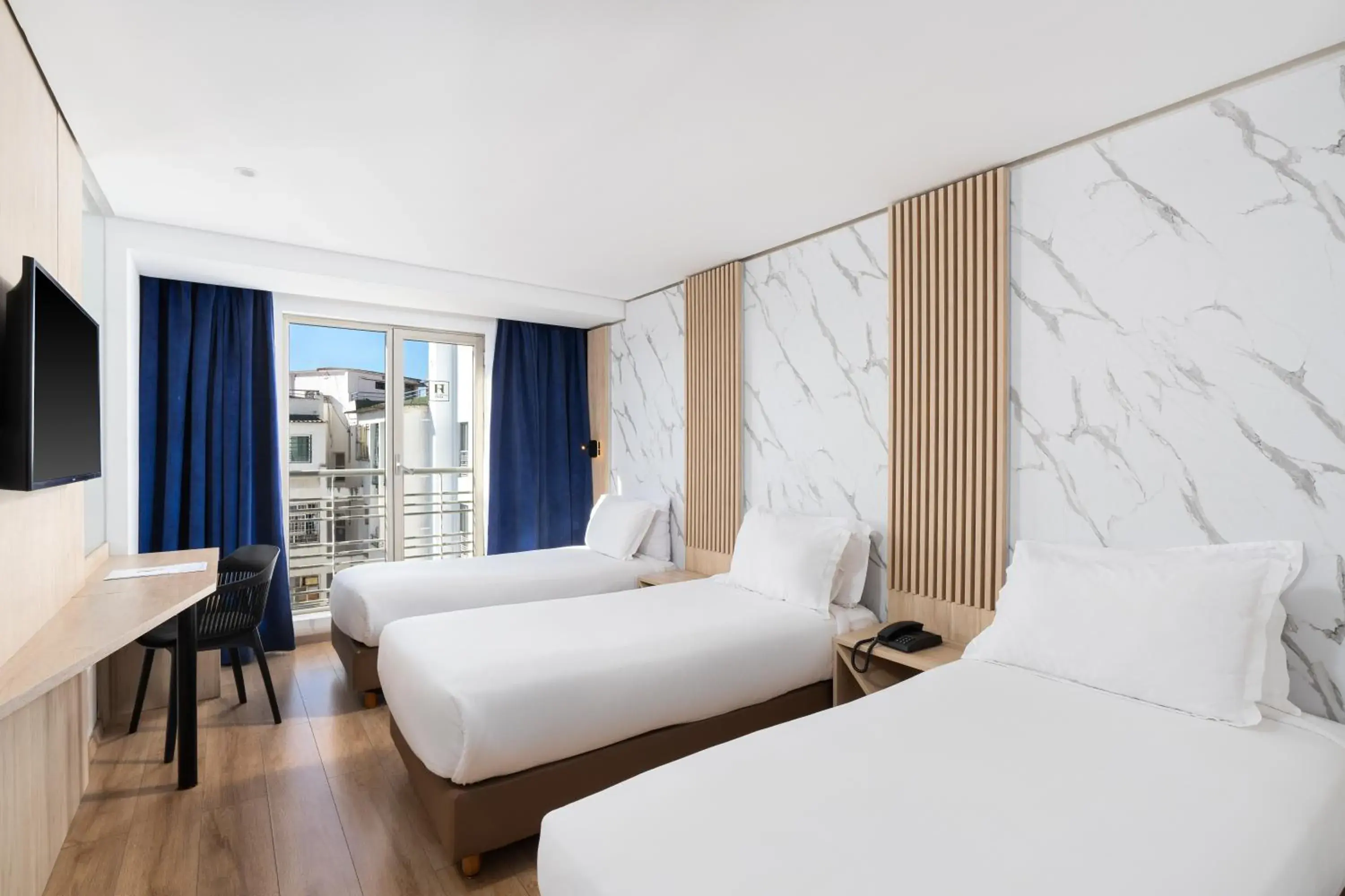 Bedroom, Bed in Rihab Hotel Bedroom, Bed in Rihab Hotel