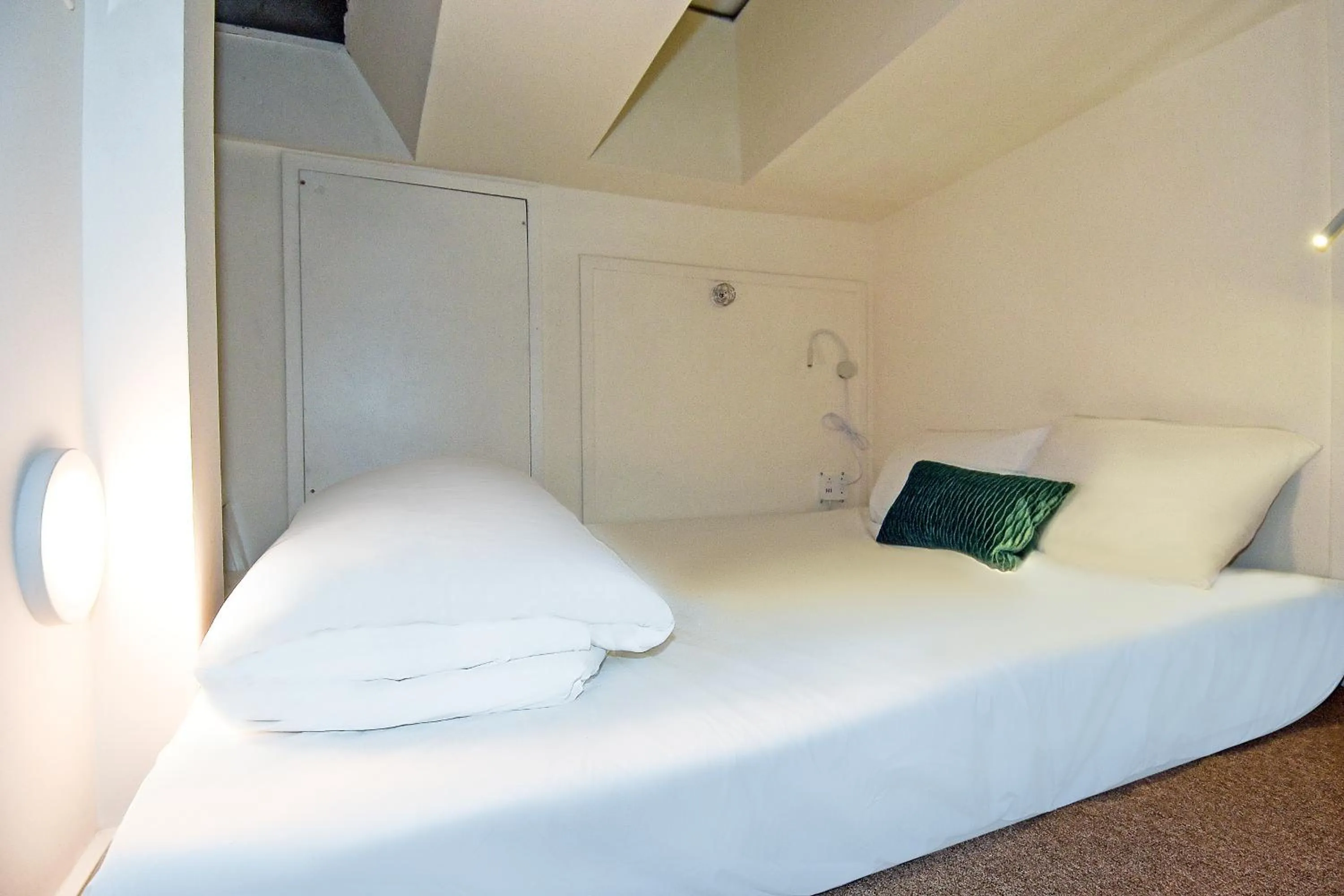 Bed in HighRoad Washington DC