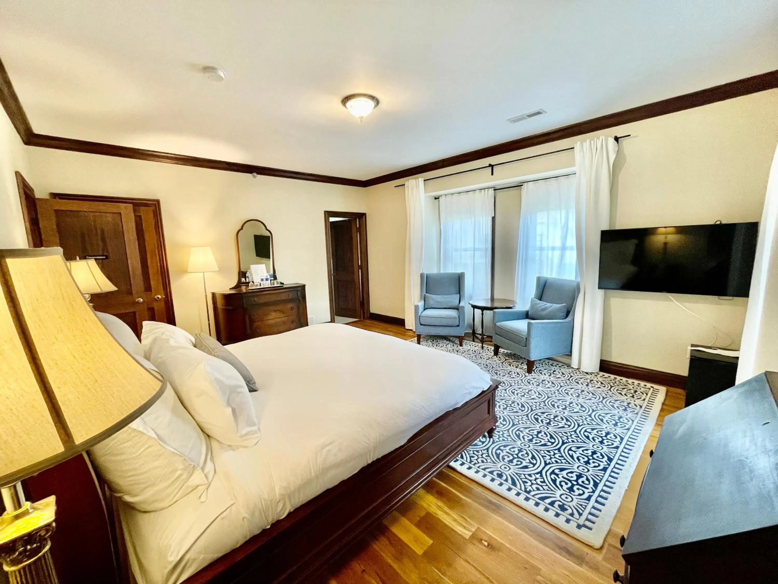 Bed in Dartmouth House