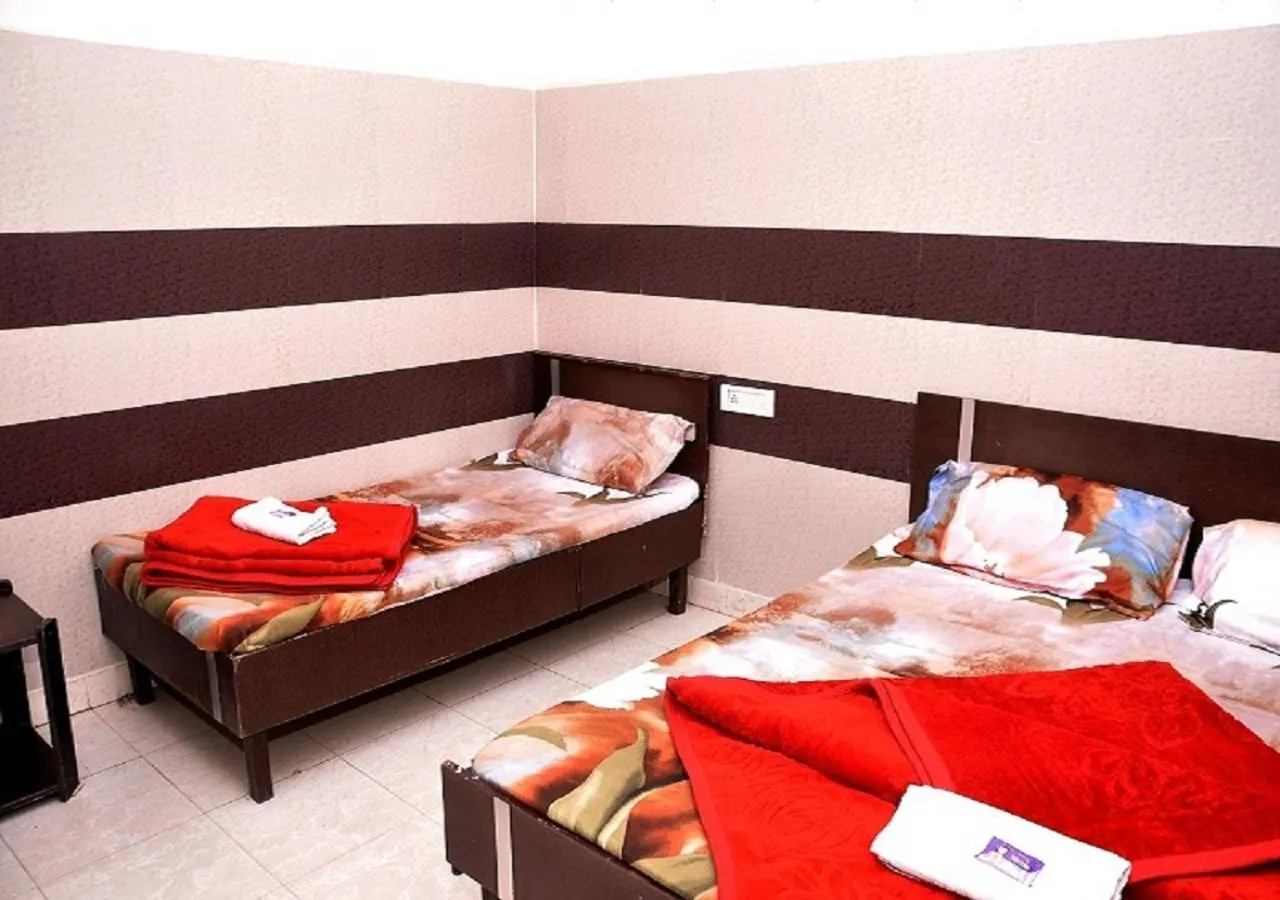 Bedroom, Bed in Asha Guest House