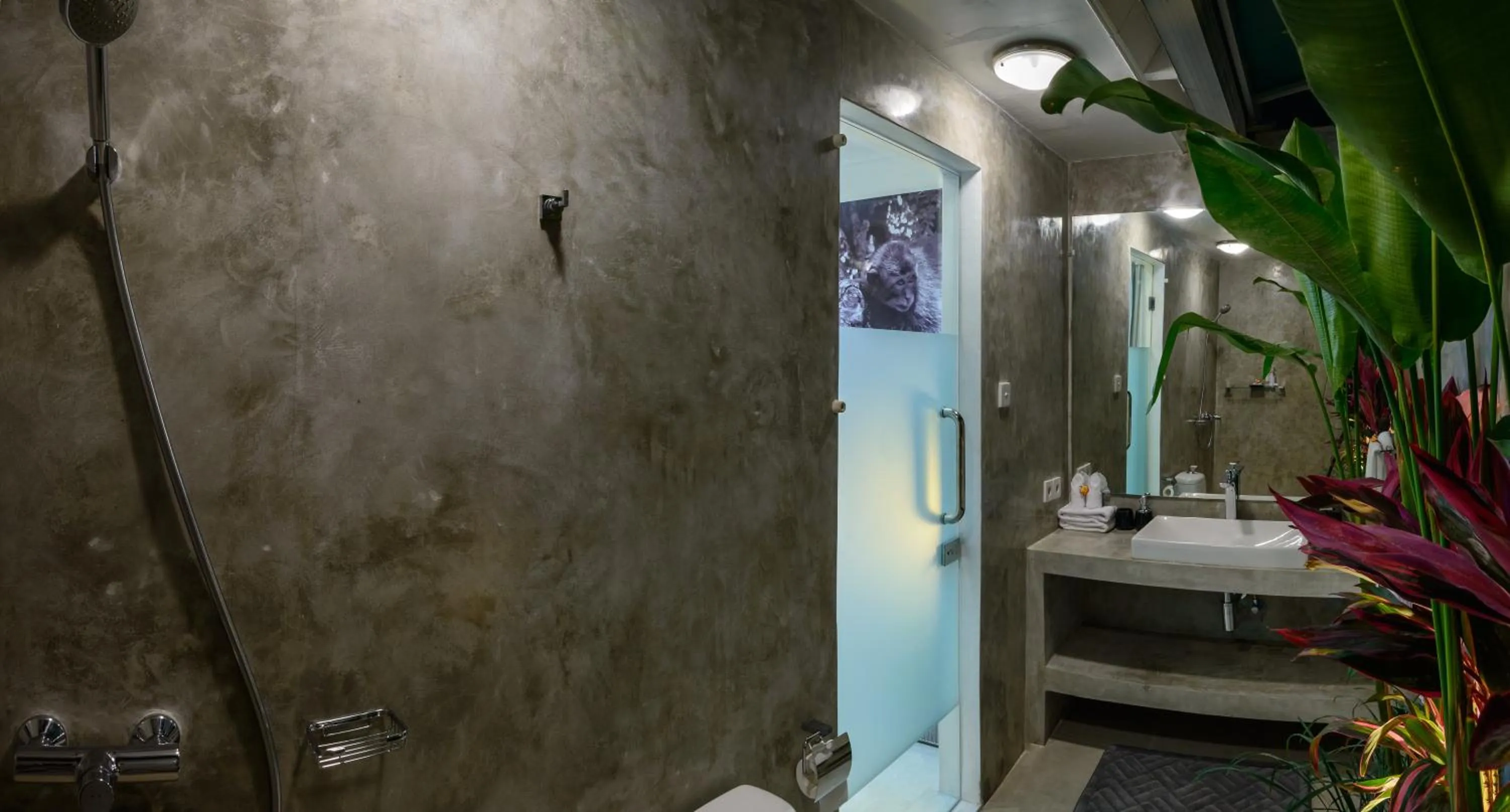 Bathroom in Villa Ozamiz Seminyak