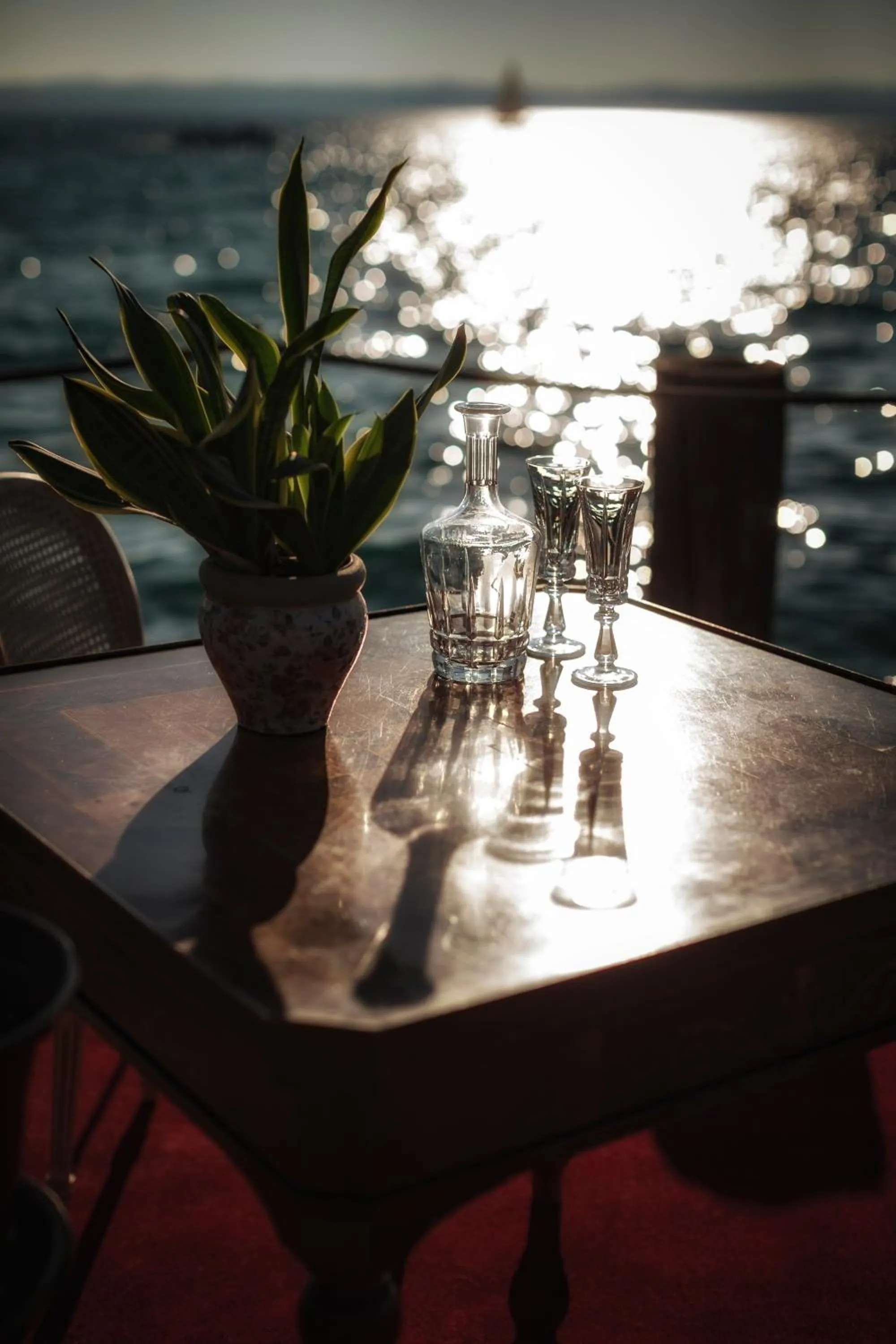 Decorative detail in Hotel Catullo