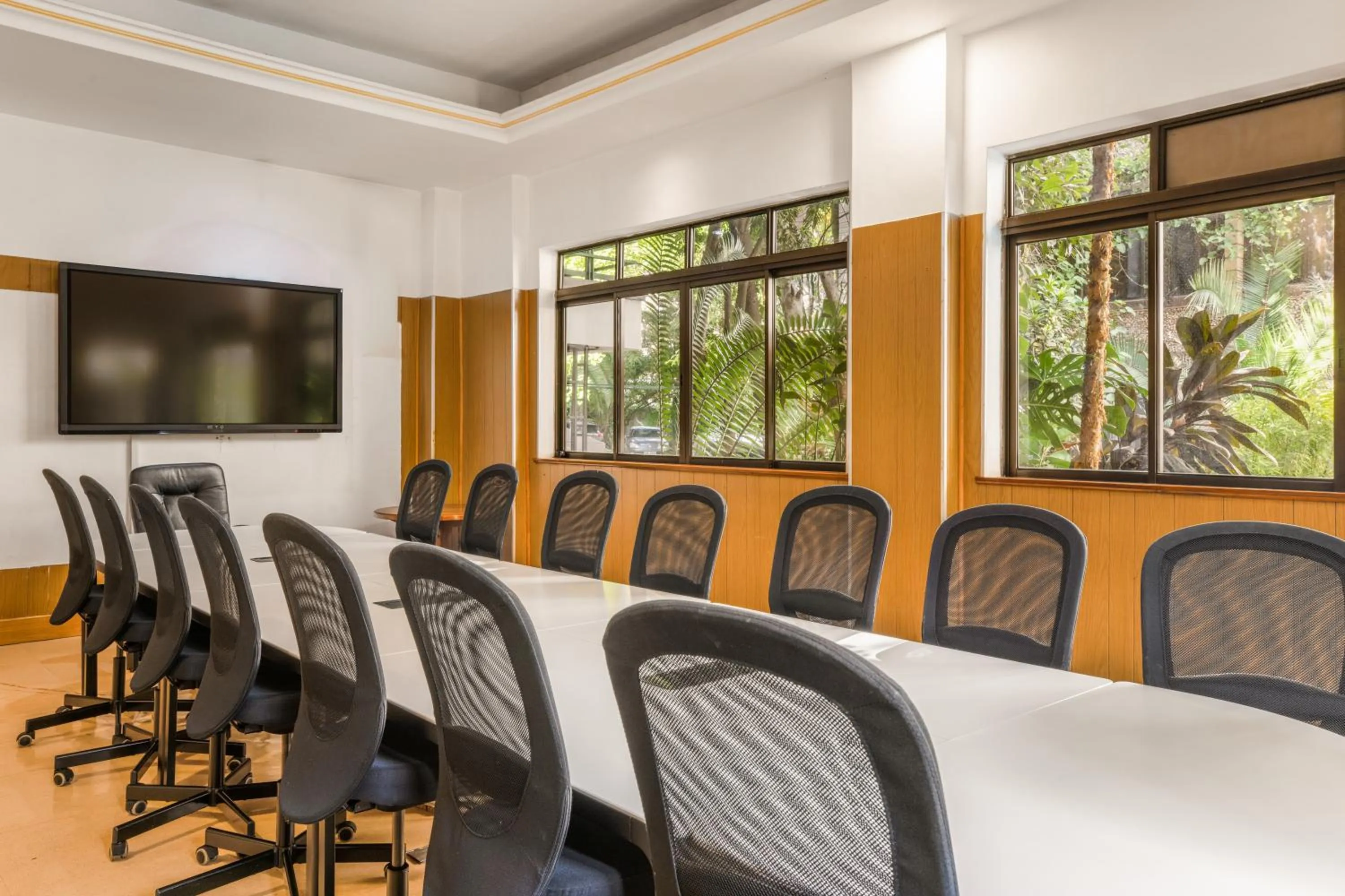 TV and multimedia in Kates Apartments