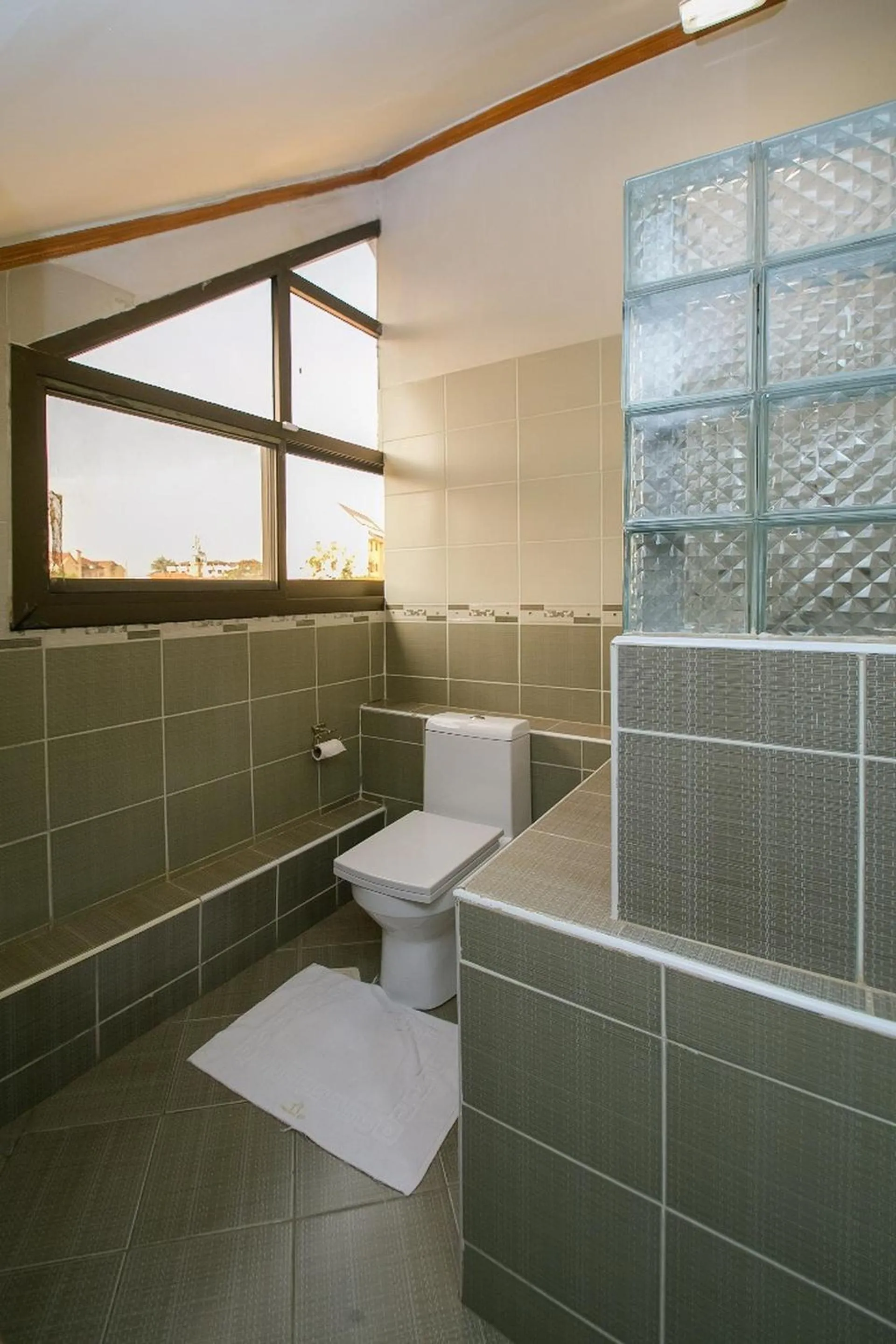 Bathroom in Kates Apartments