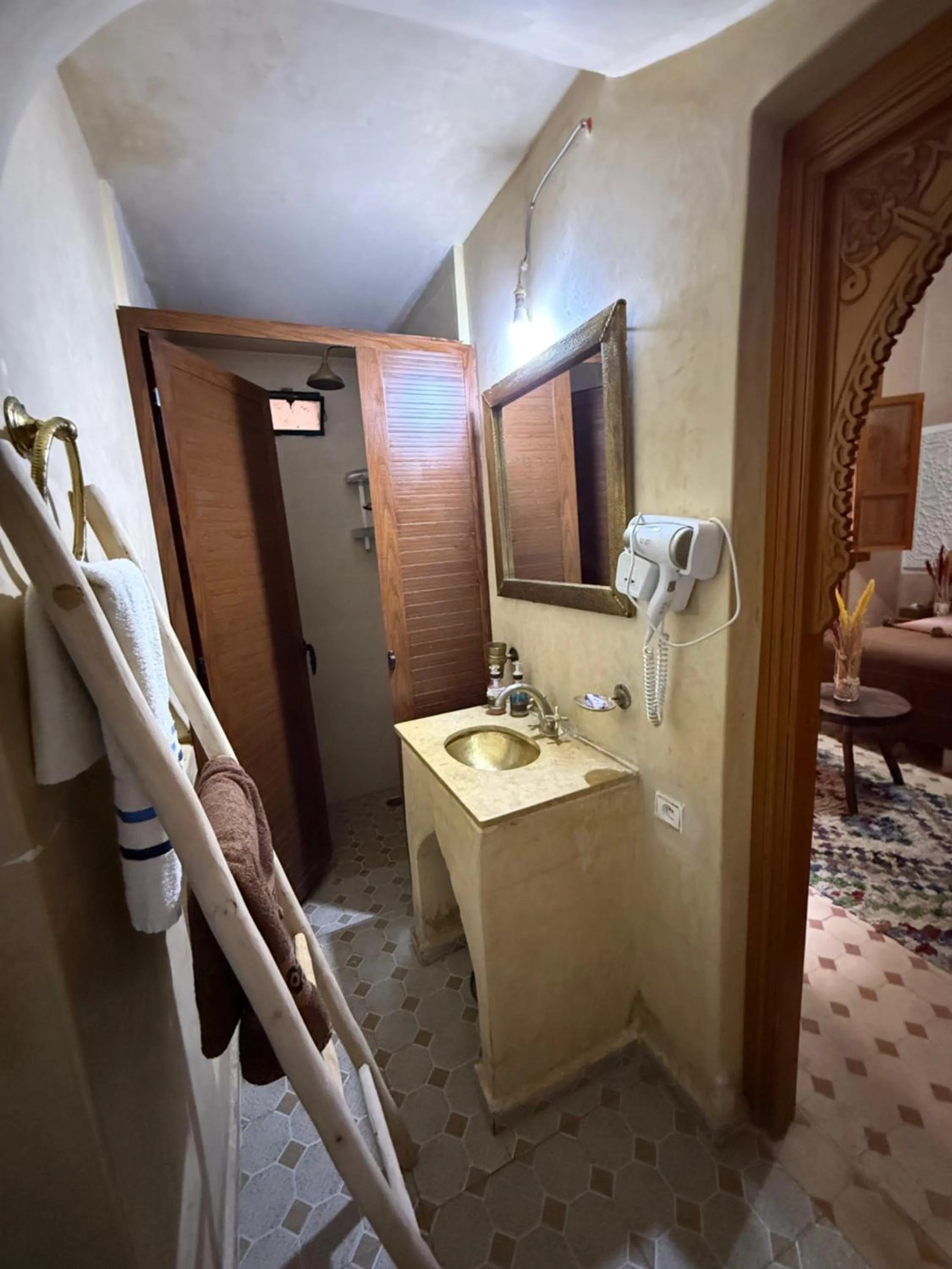 Bathroom, Bed in Riad Jenan Adam