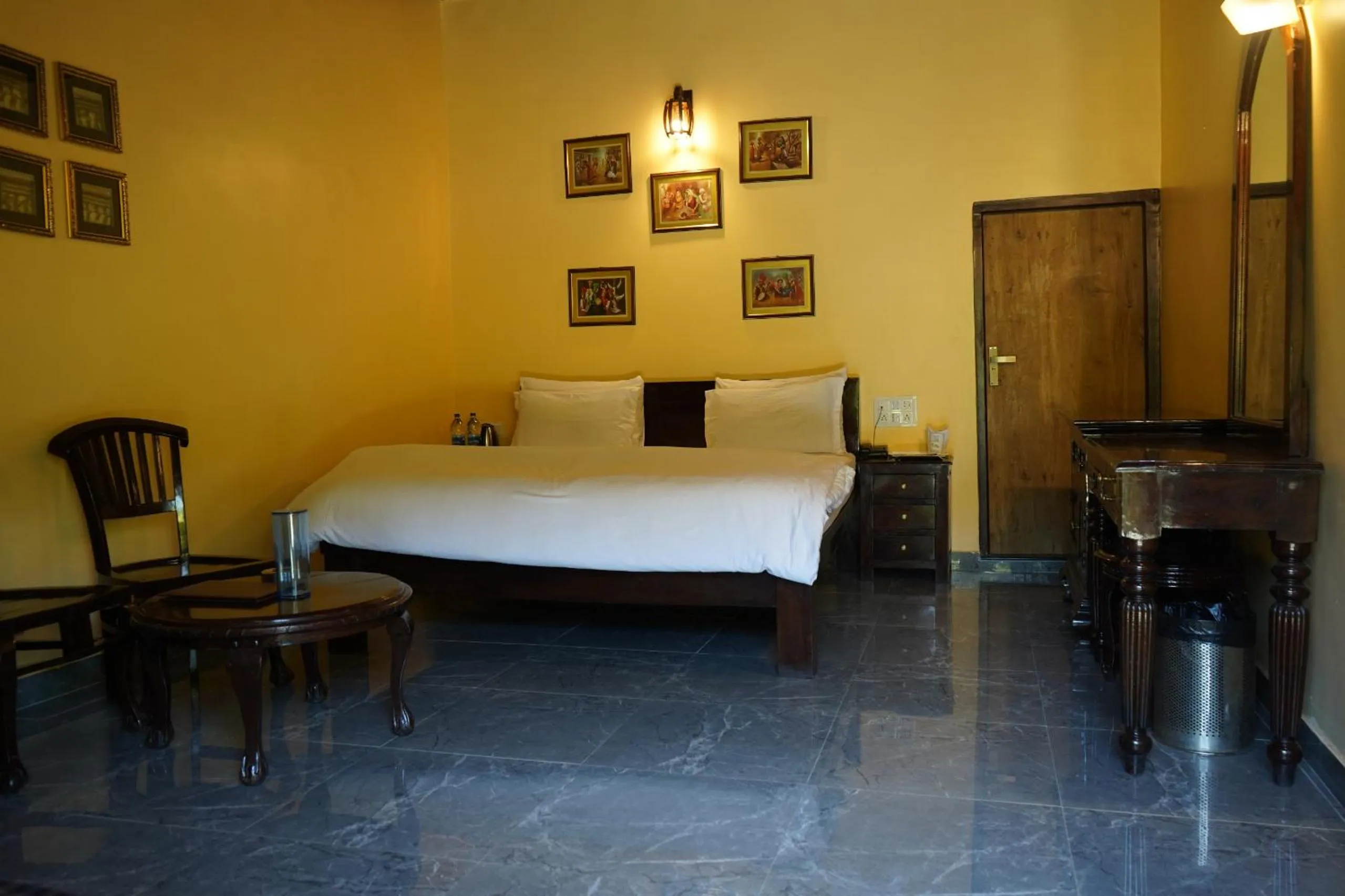 Hill 'N' You - A Boutique Garden Resort