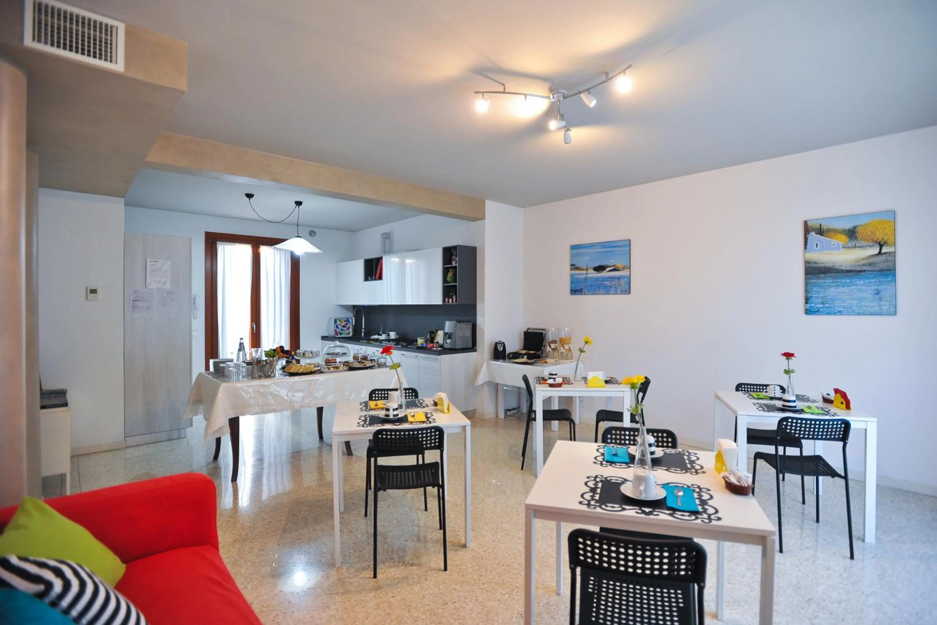 Food and drinks in B&B Ca' Rina