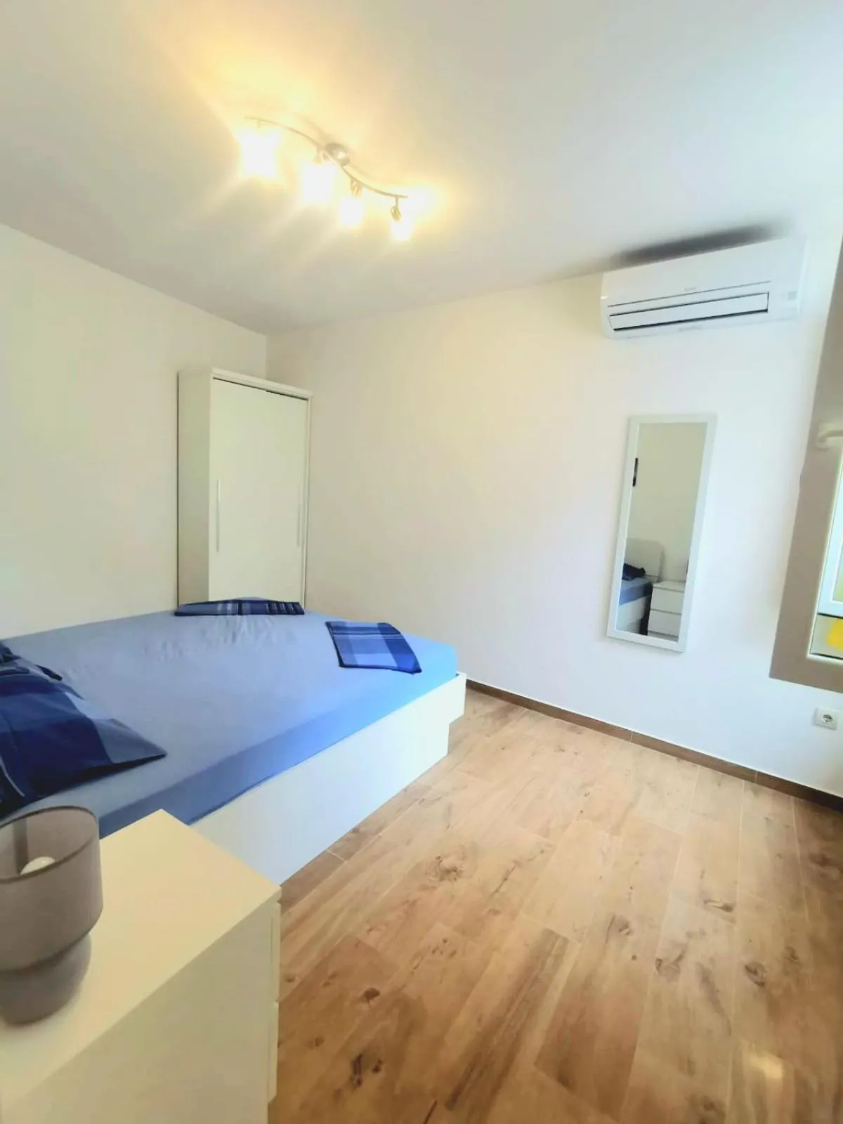Bedroom, Bed in Imperium Apartments