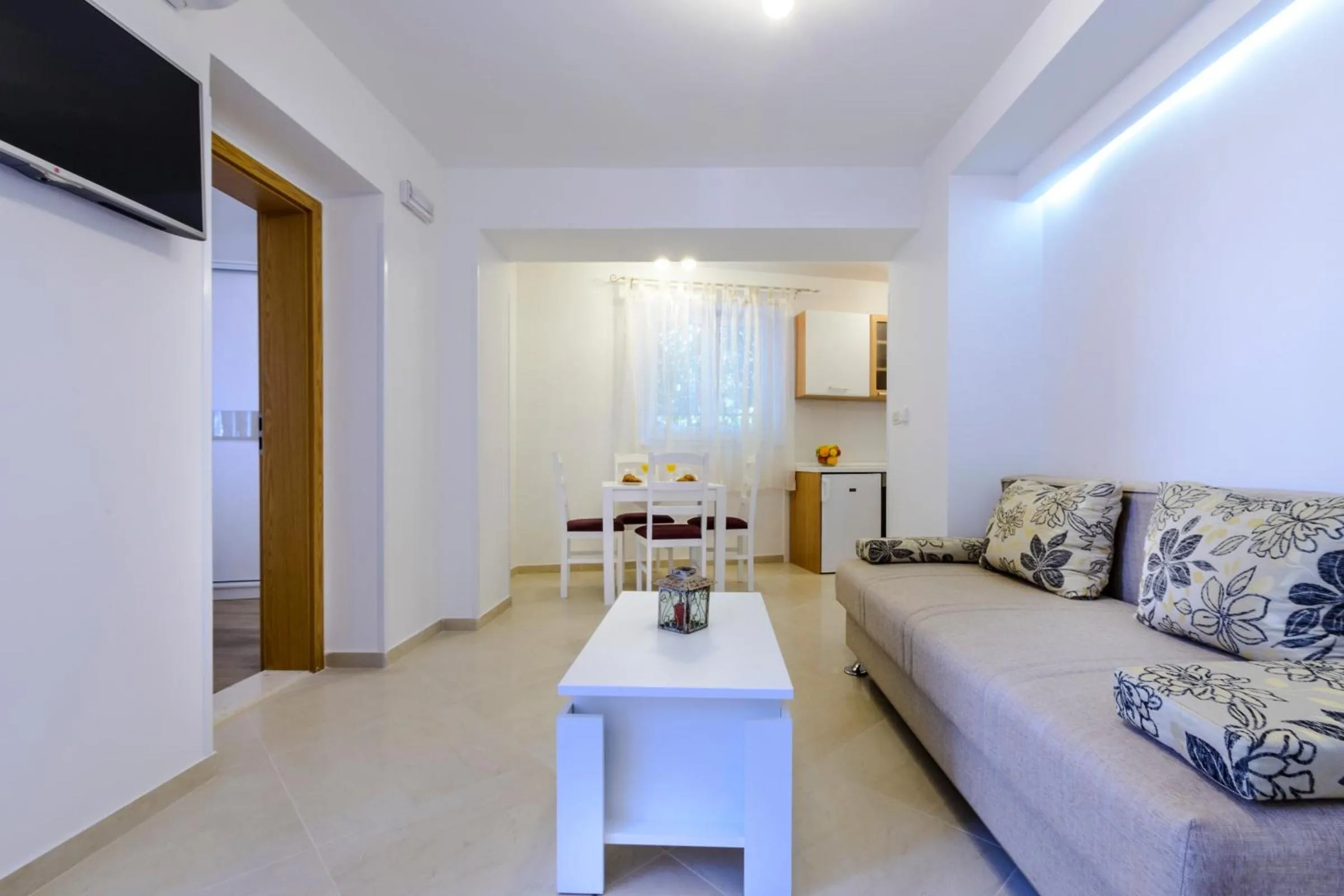 TV and multimedia in Imperium Apartments