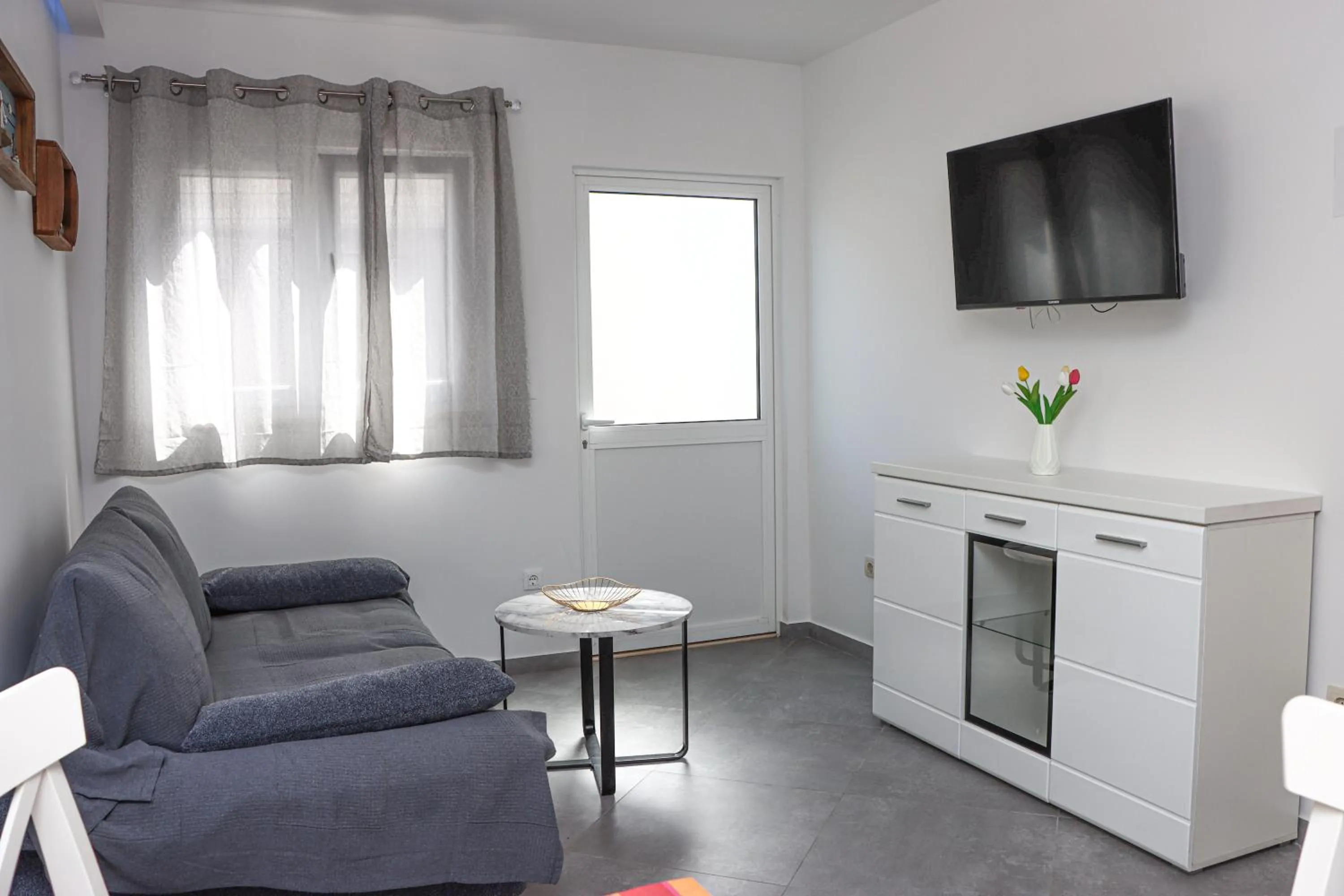 TV and multimedia in Imperium Apartments