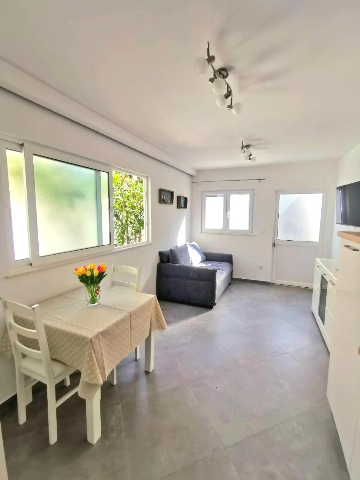 Seating area in Imperium Apartments