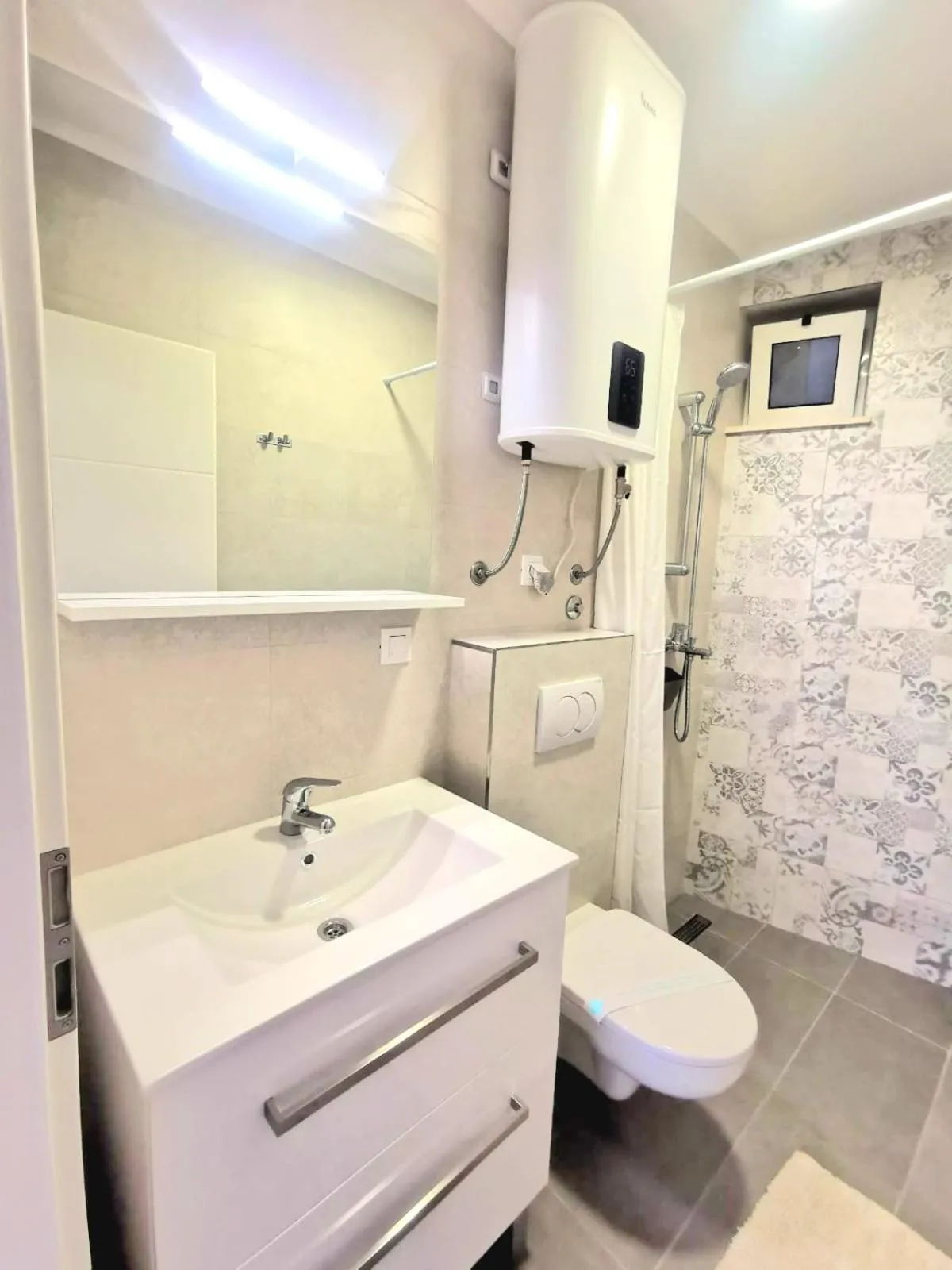 Shower in Imperium Apartments