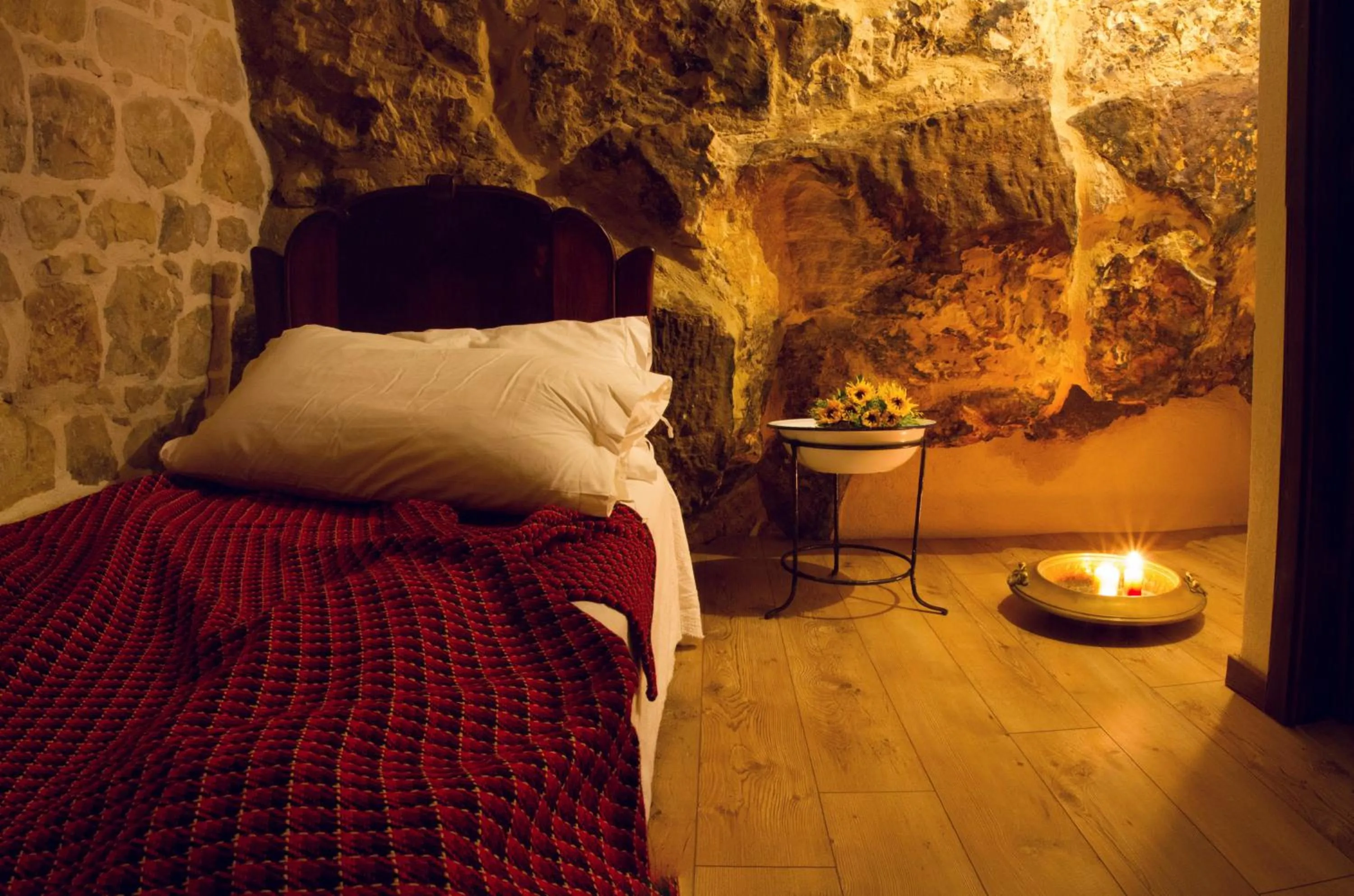 Bed in Si-Moutique, le Case-grotte degli Avi 2