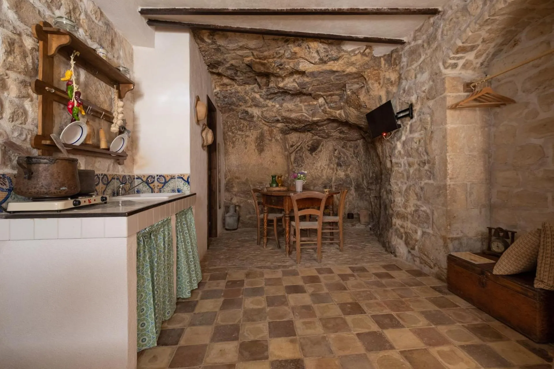 Living room in Si-Moutique, le Case-grotte degli Avi 2