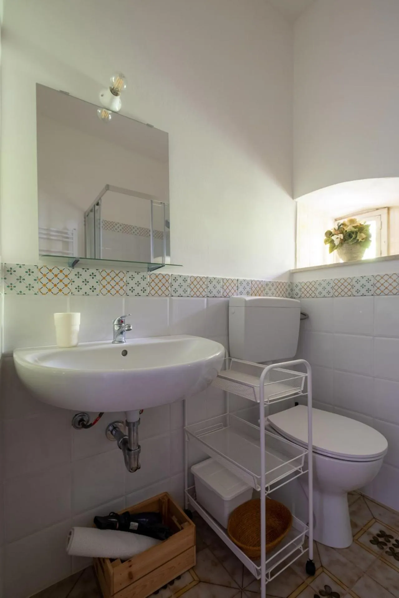 Bathroom in Si-Moutique, le Case-grotte degli Avi 2