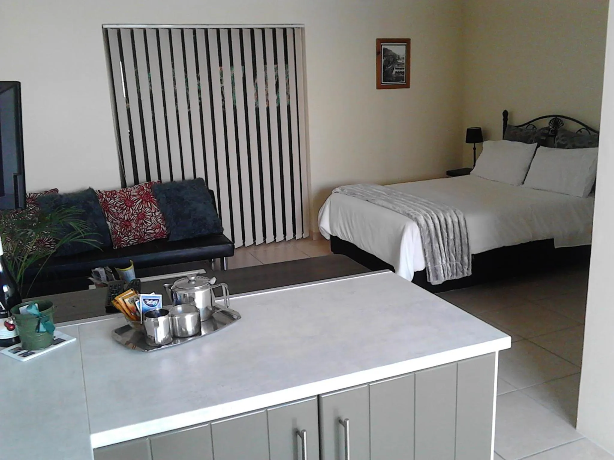 Living room, Bed in Port House