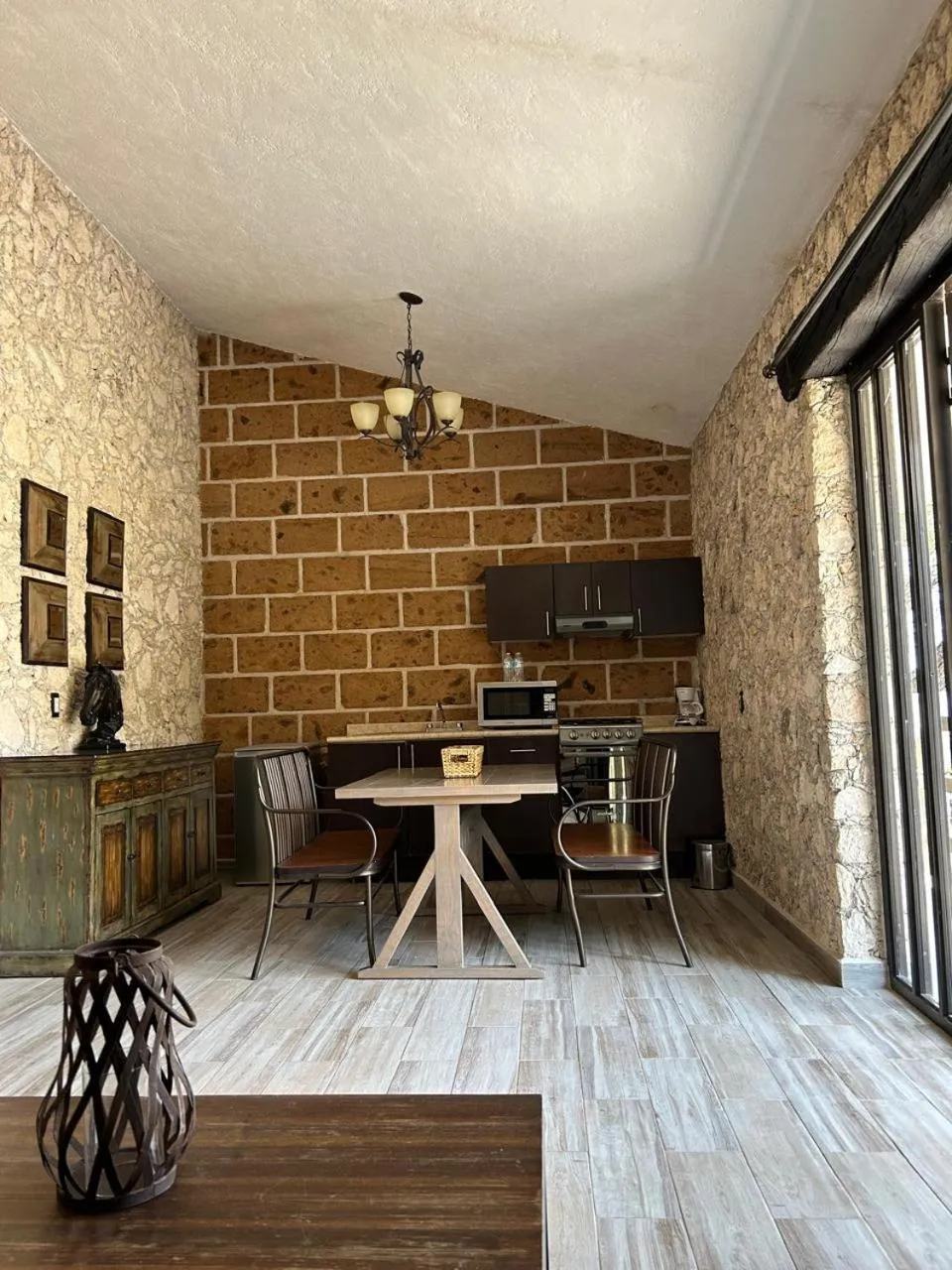 Dining area in Cabañas Rancho San Jorge